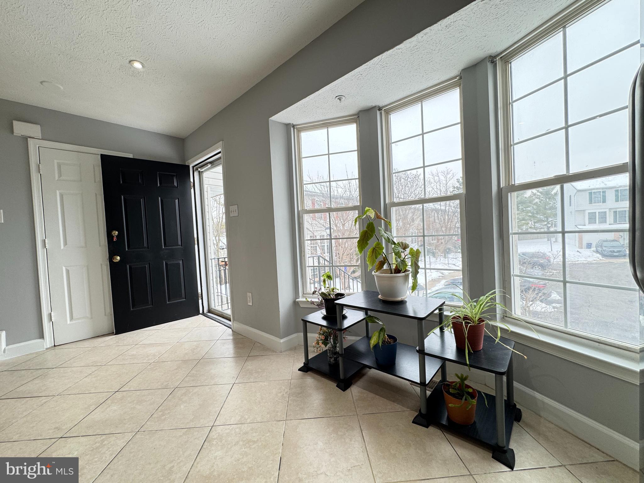 MINERAL SPRING VILLAGE - Residential