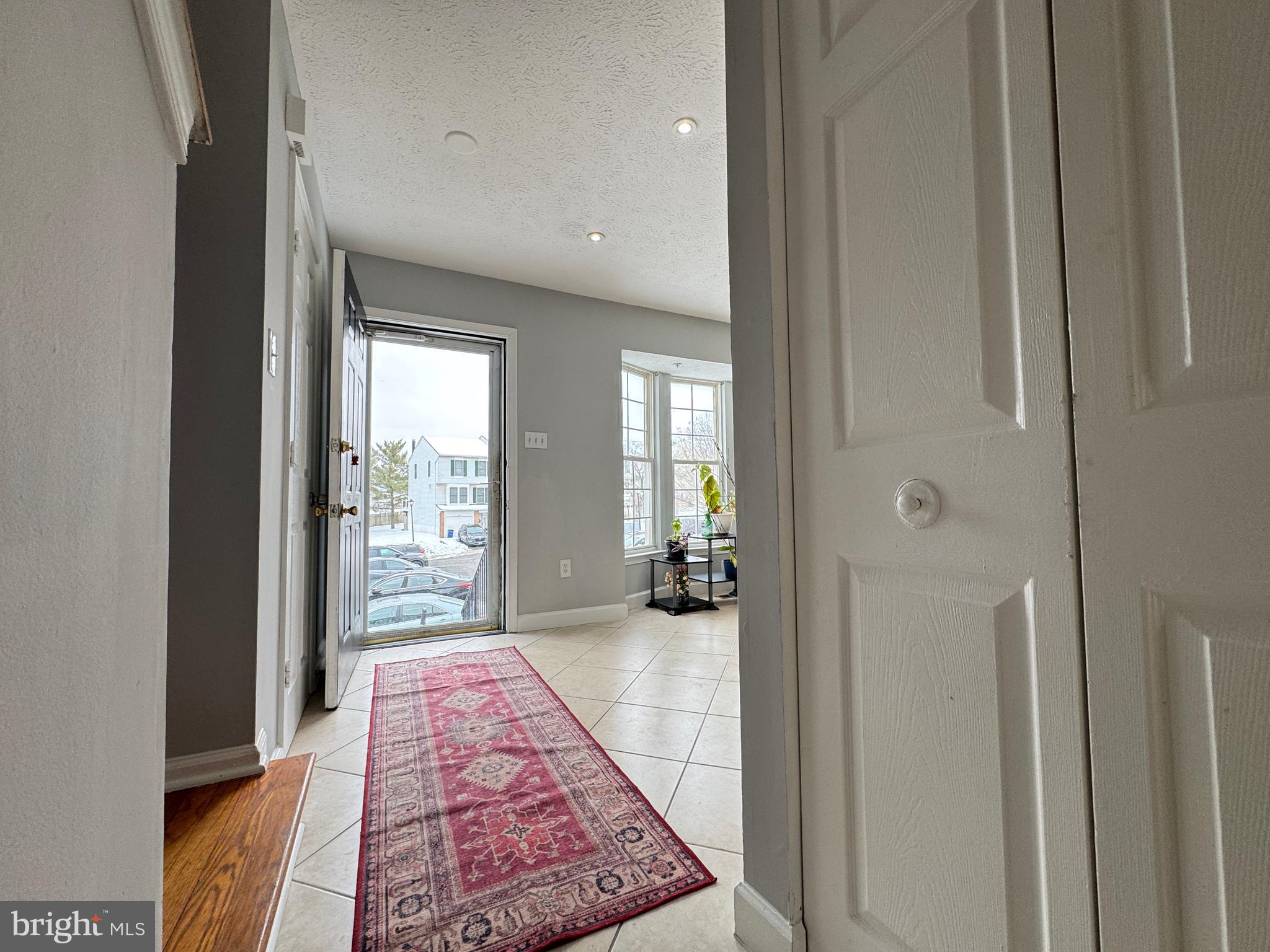 MINERAL SPRING VILLAGE - Residential