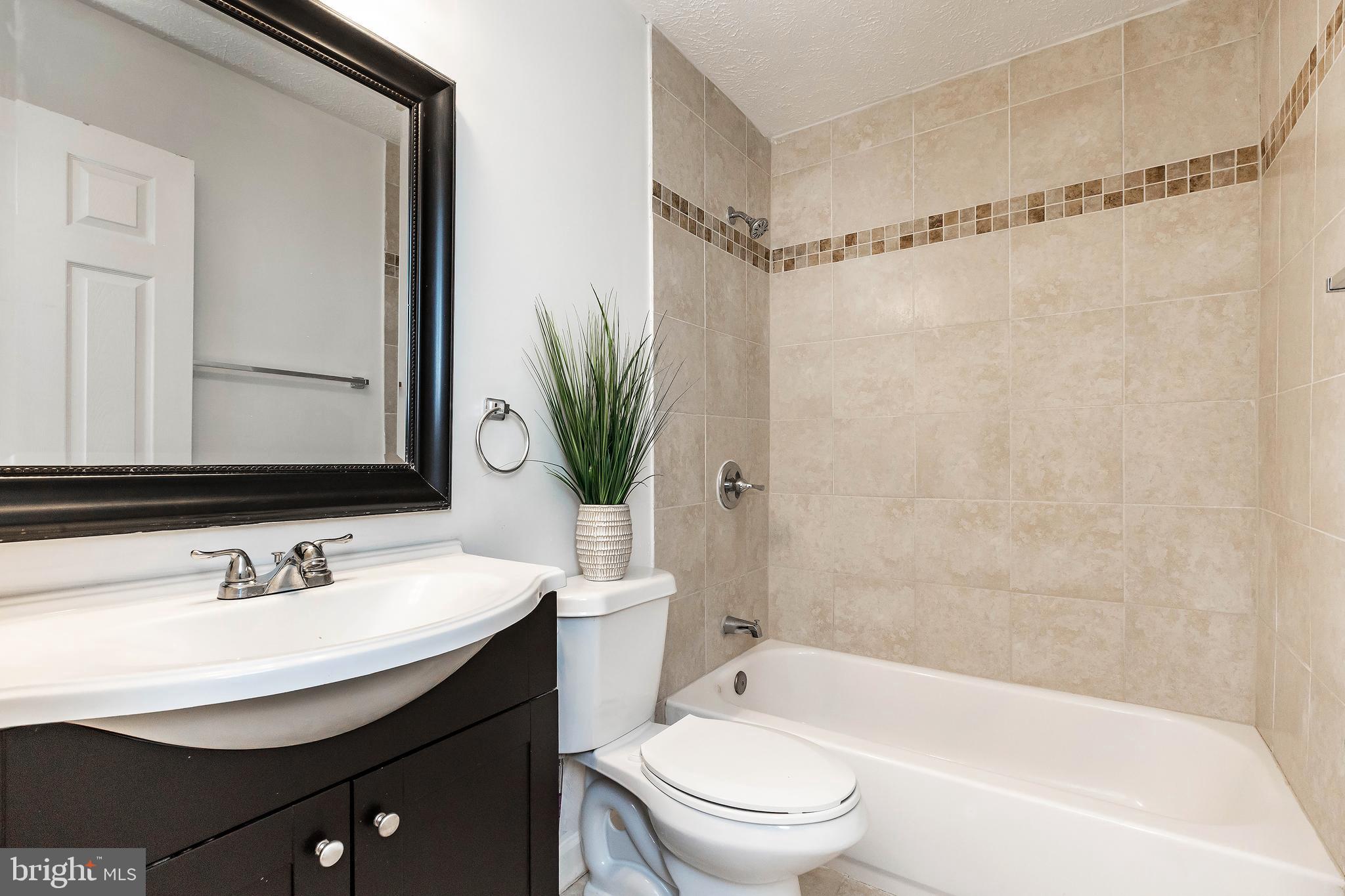 MINERAL SPRING VILLAGE - Residential