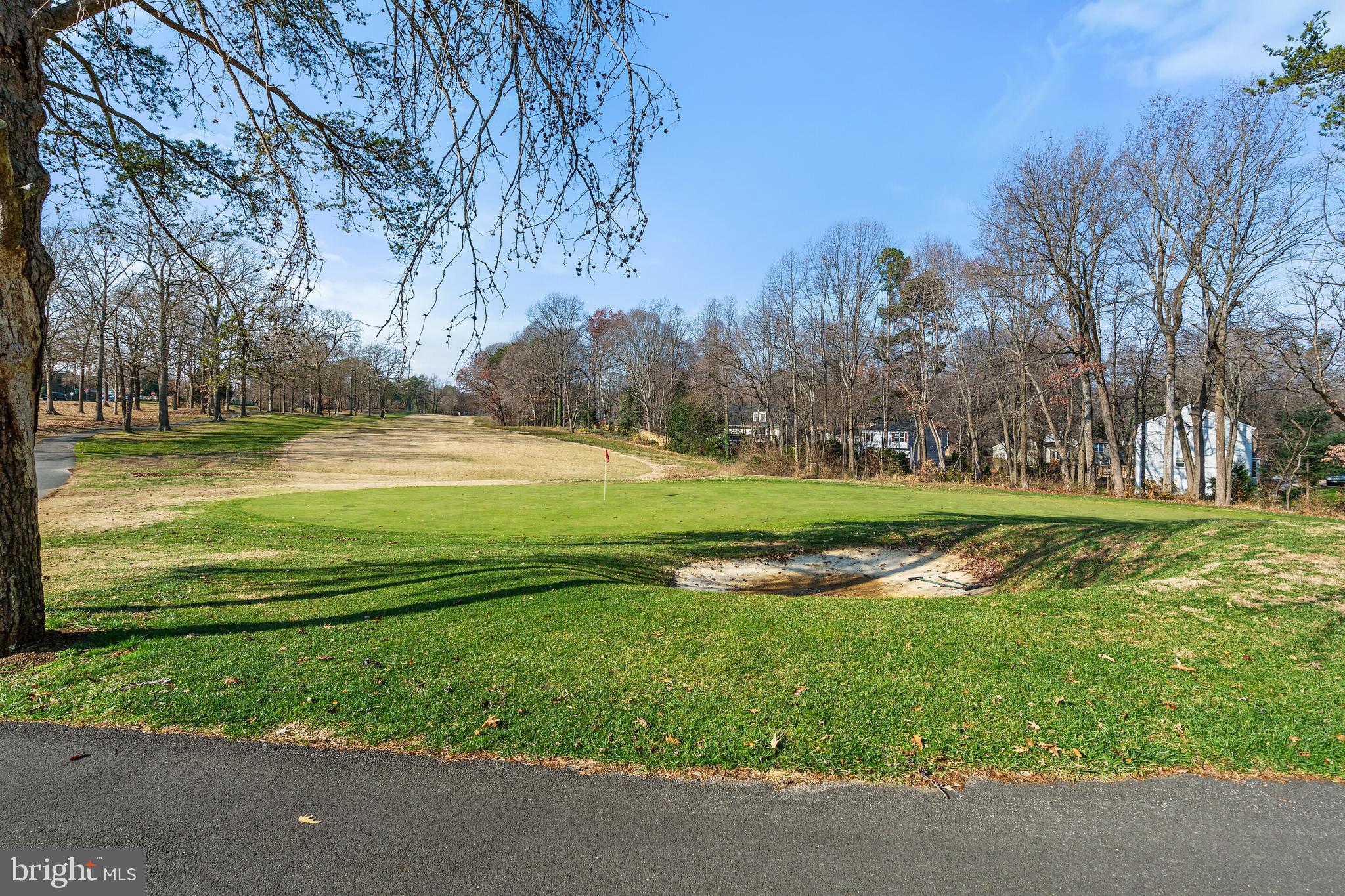 COUNTRY CLUB/LAKE MONTCLAIR - Residential