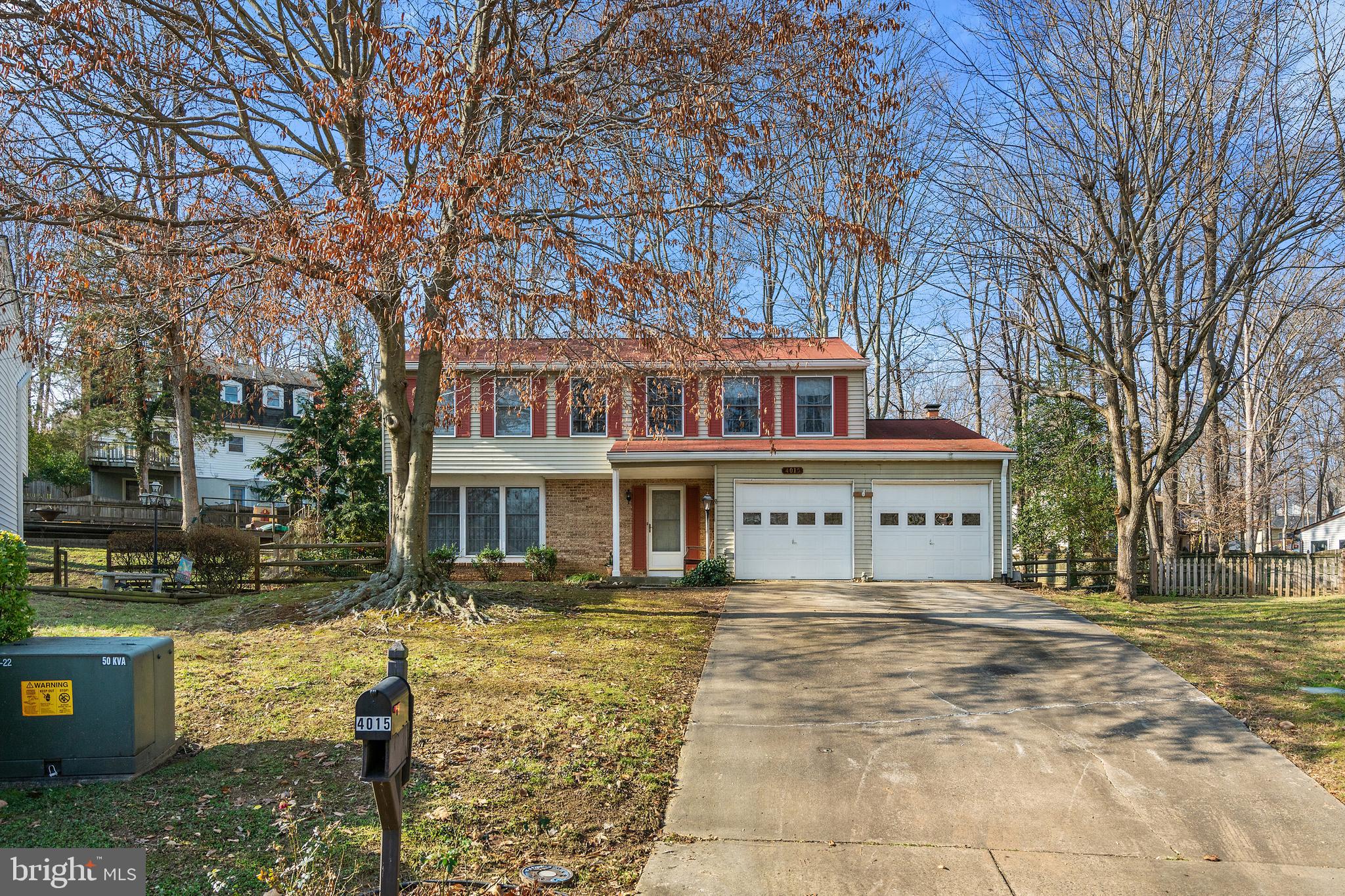 COUNTRY CLUB/LAKE MONTCLAIR - Residential