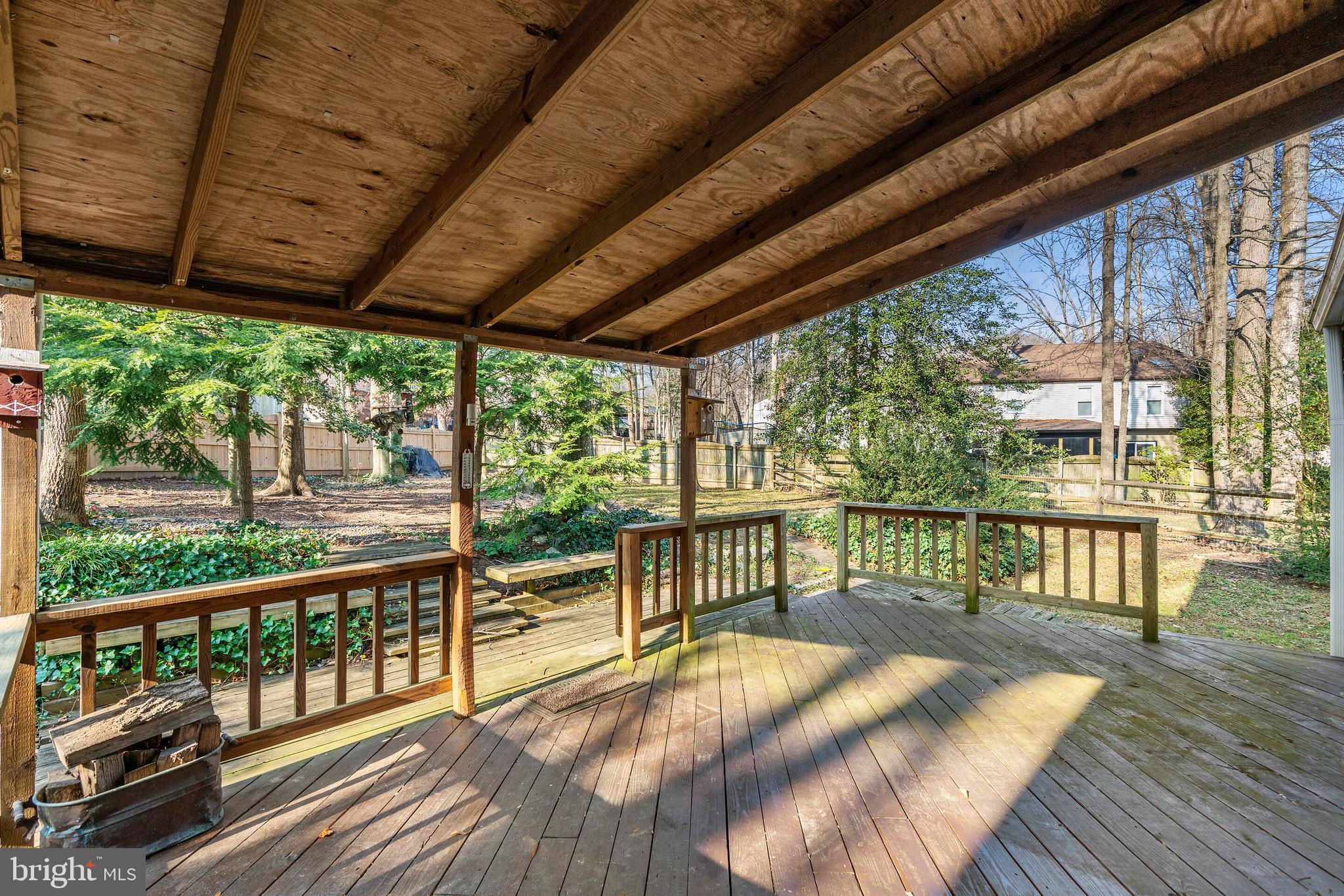 COUNTRY CLUB/LAKE MONTCLAIR - Residential