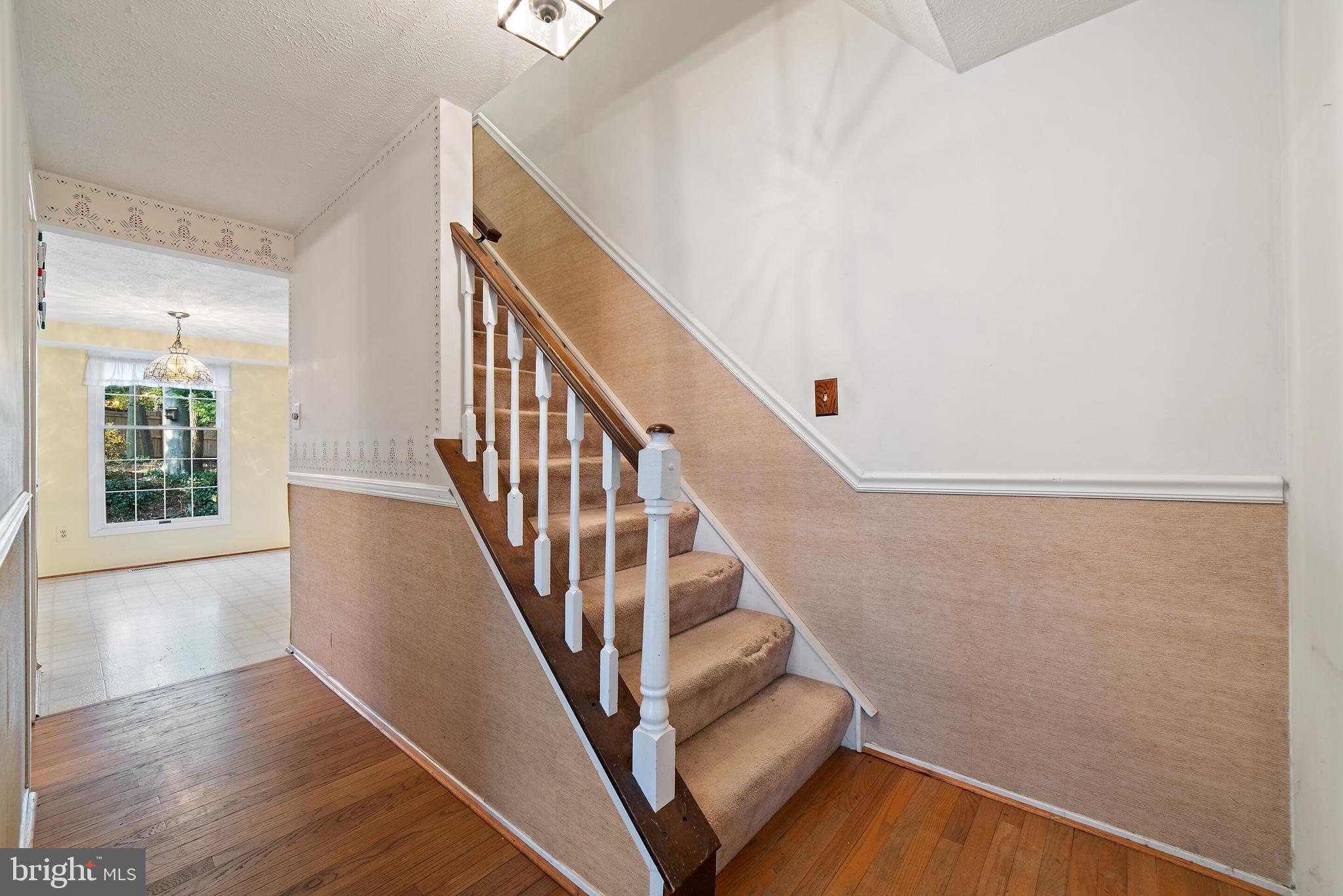 COUNTRY CLUB/LAKE MONTCLAIR - Residential