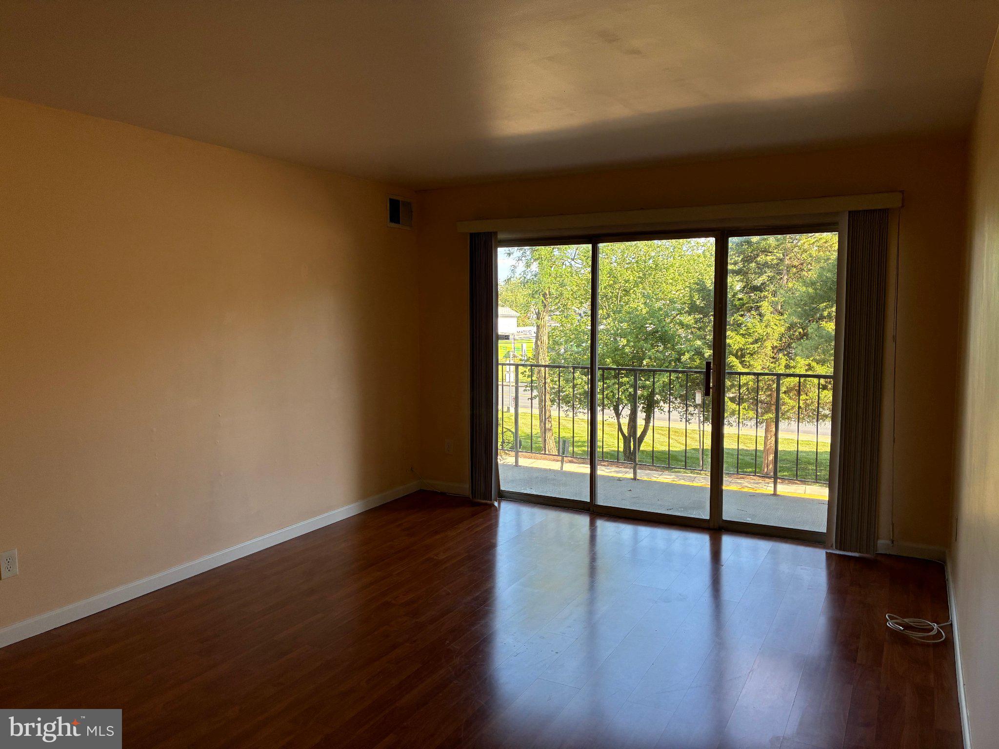 11903 PARKLAWN DRIVE 102