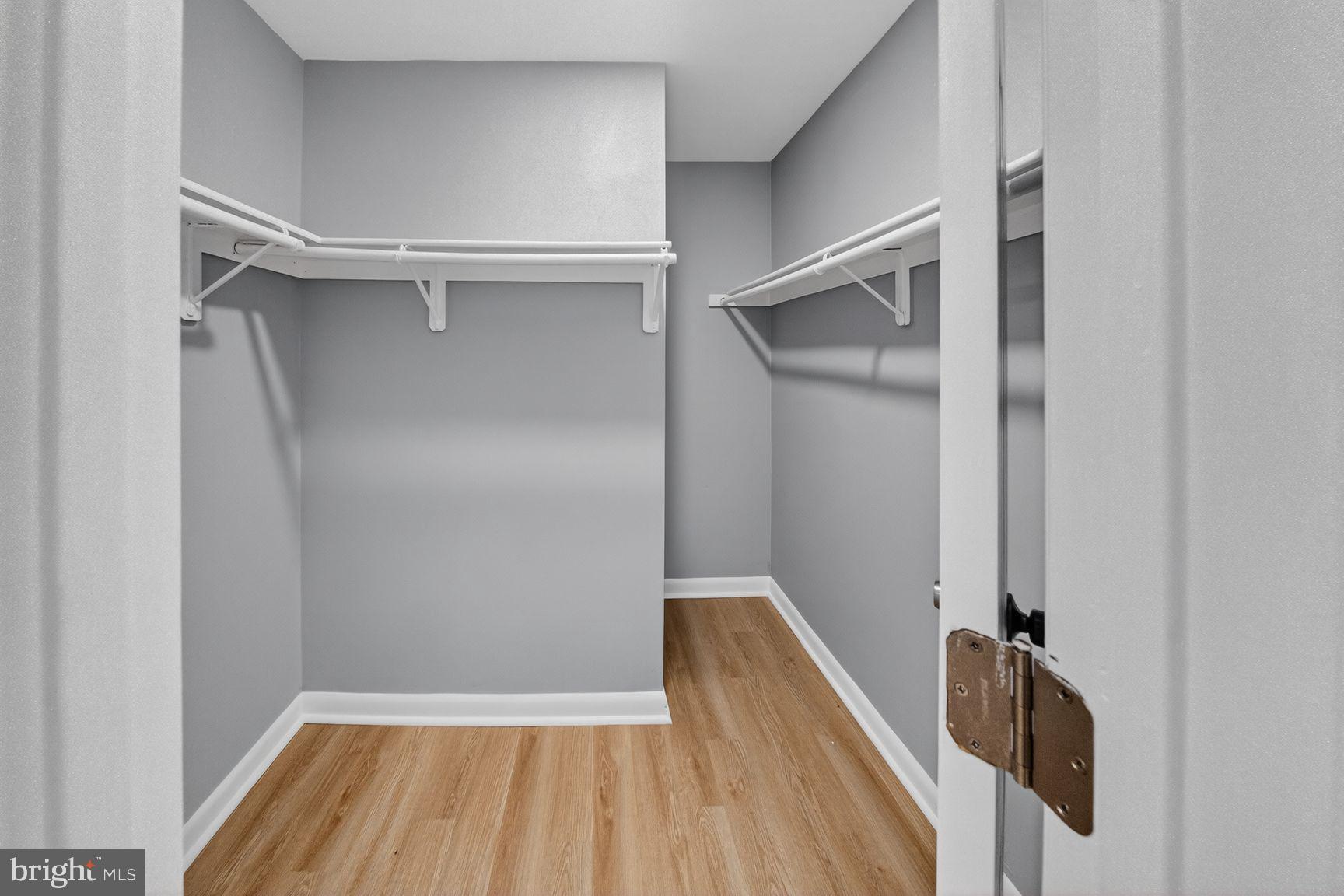 GLENMONT HILLS - Residential