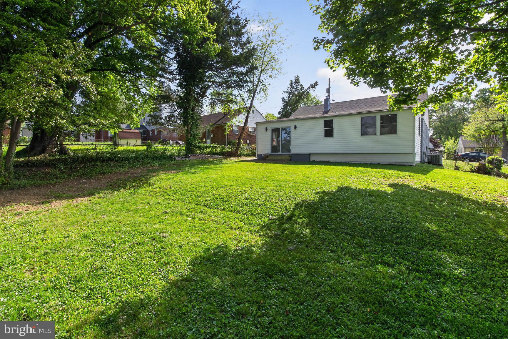 GLENMONT HILLS - Residential