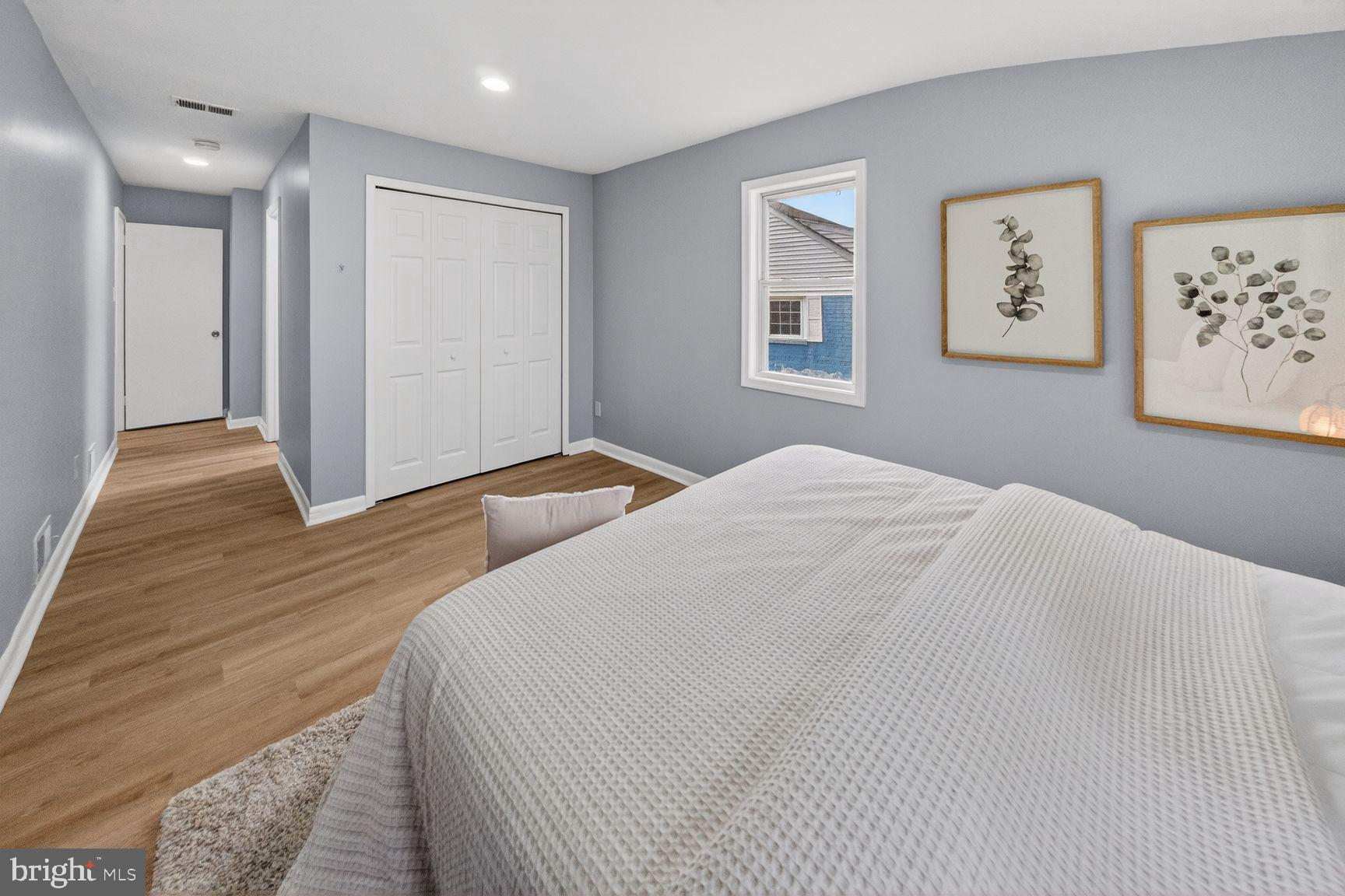 GLENMONT HILLS - Residential
