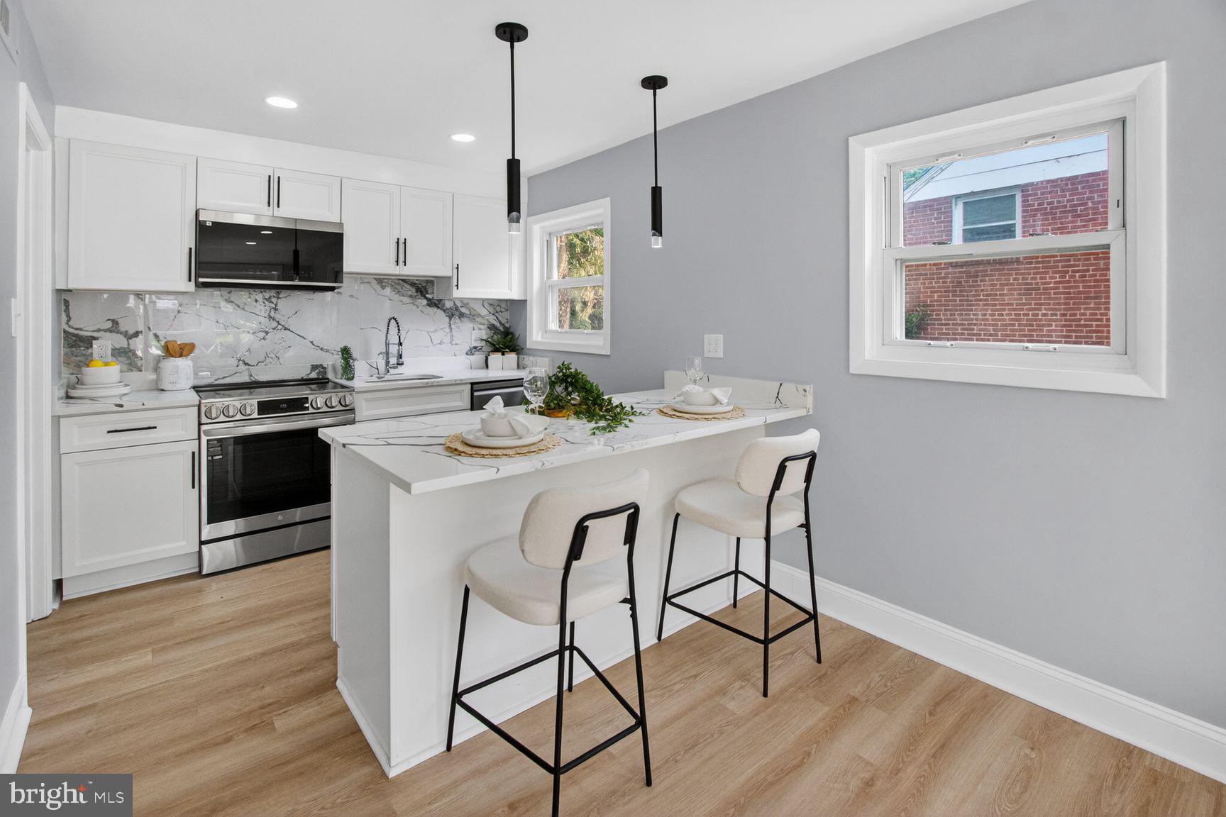 GLENMONT HILLS - Residential