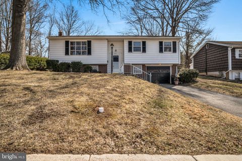 Photo of 430 Lemon Street, ELIZABETHTOWN, PA 17022 (MLS # PALA2069334)