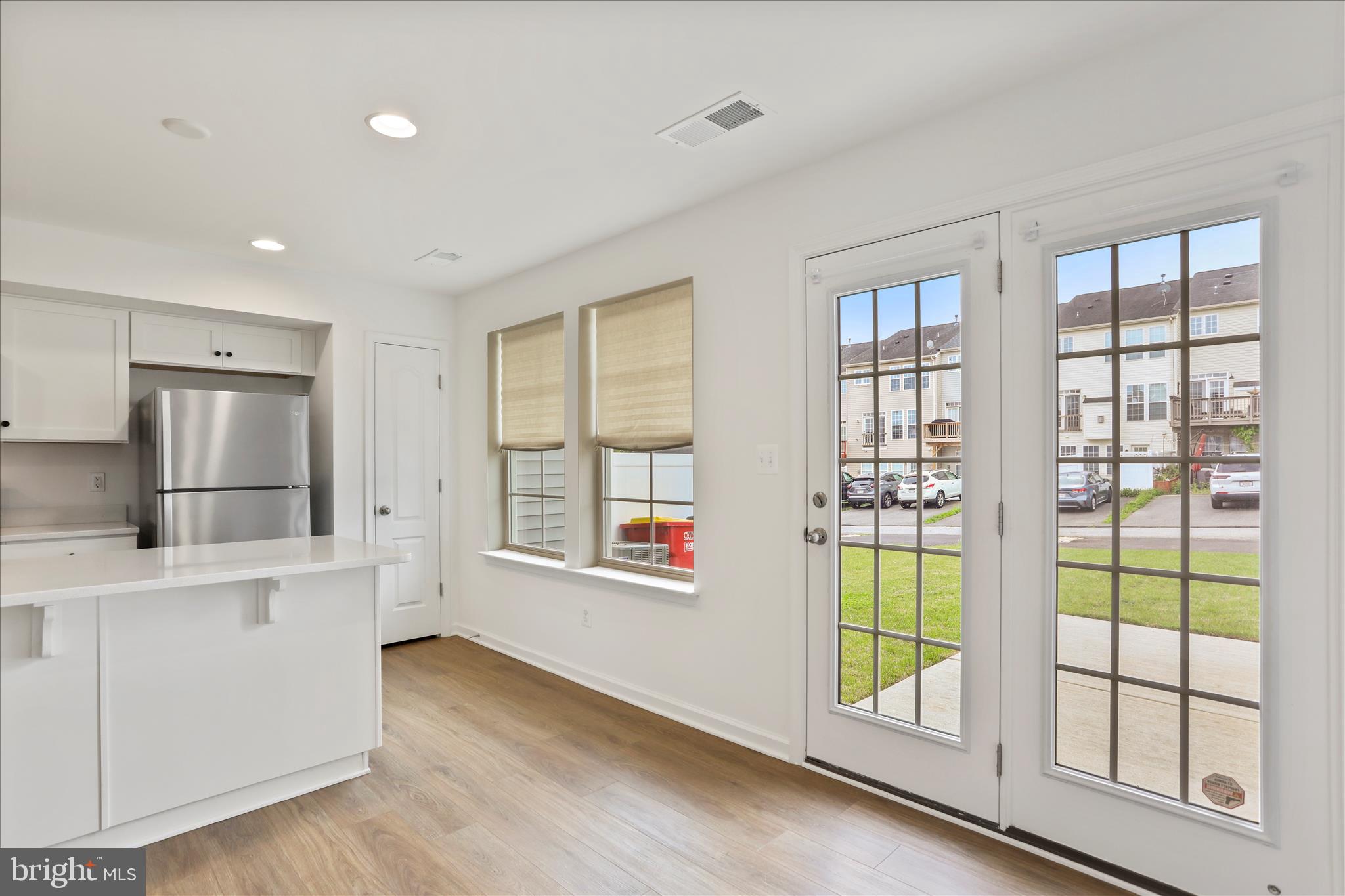 HUNTFIELD - Residential Lease