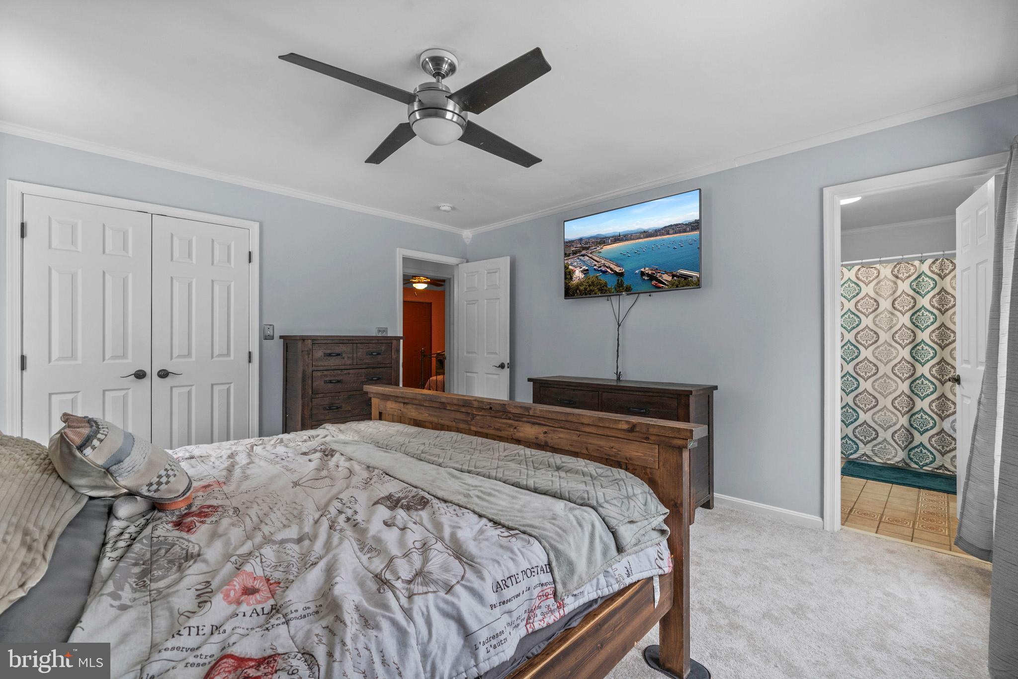 OLDE COUNTRY ESTATES SUB - Residential