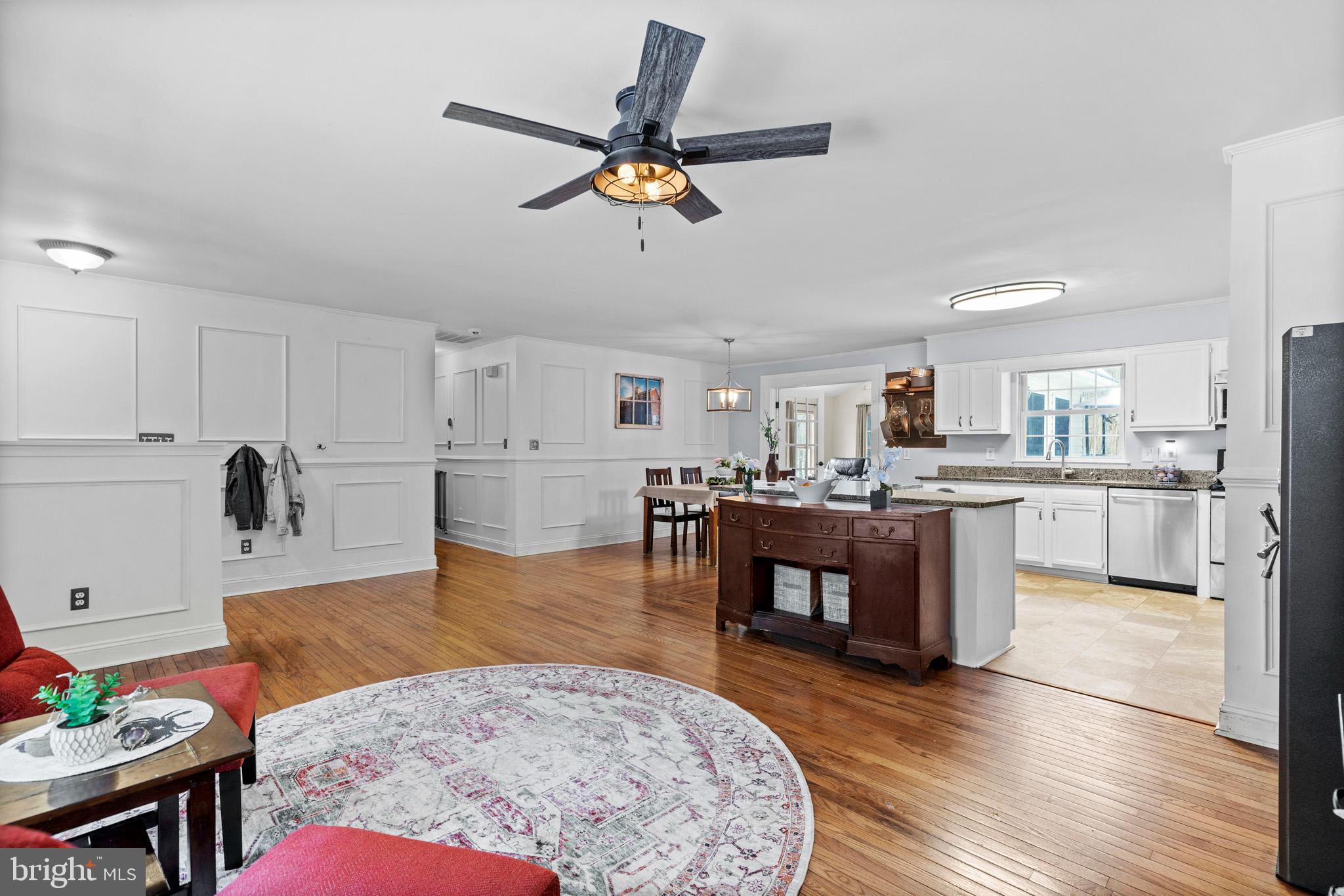 OLDE COUNTRY ESTATES SUB - Residential