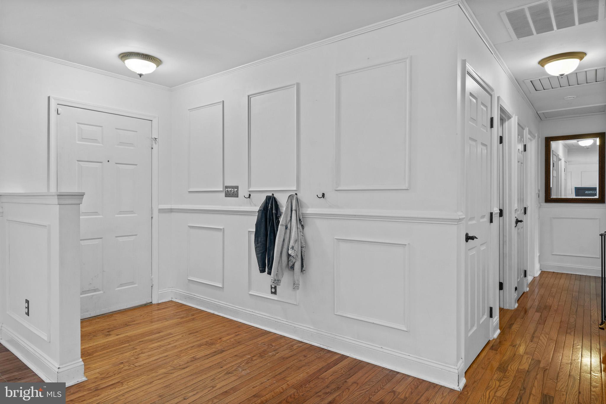 OLDE COUNTRY ESTATES SUB - Residential