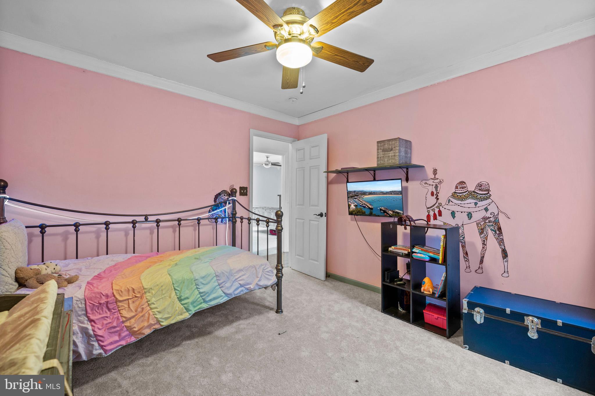 OLDE COUNTRY ESTATES SUB - Residential