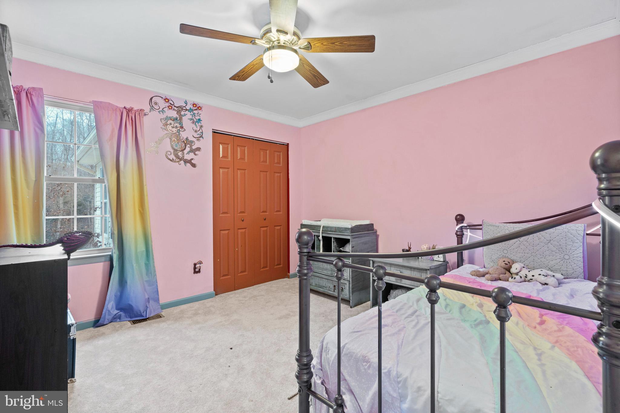 OLDE COUNTRY ESTATES SUB - Residential