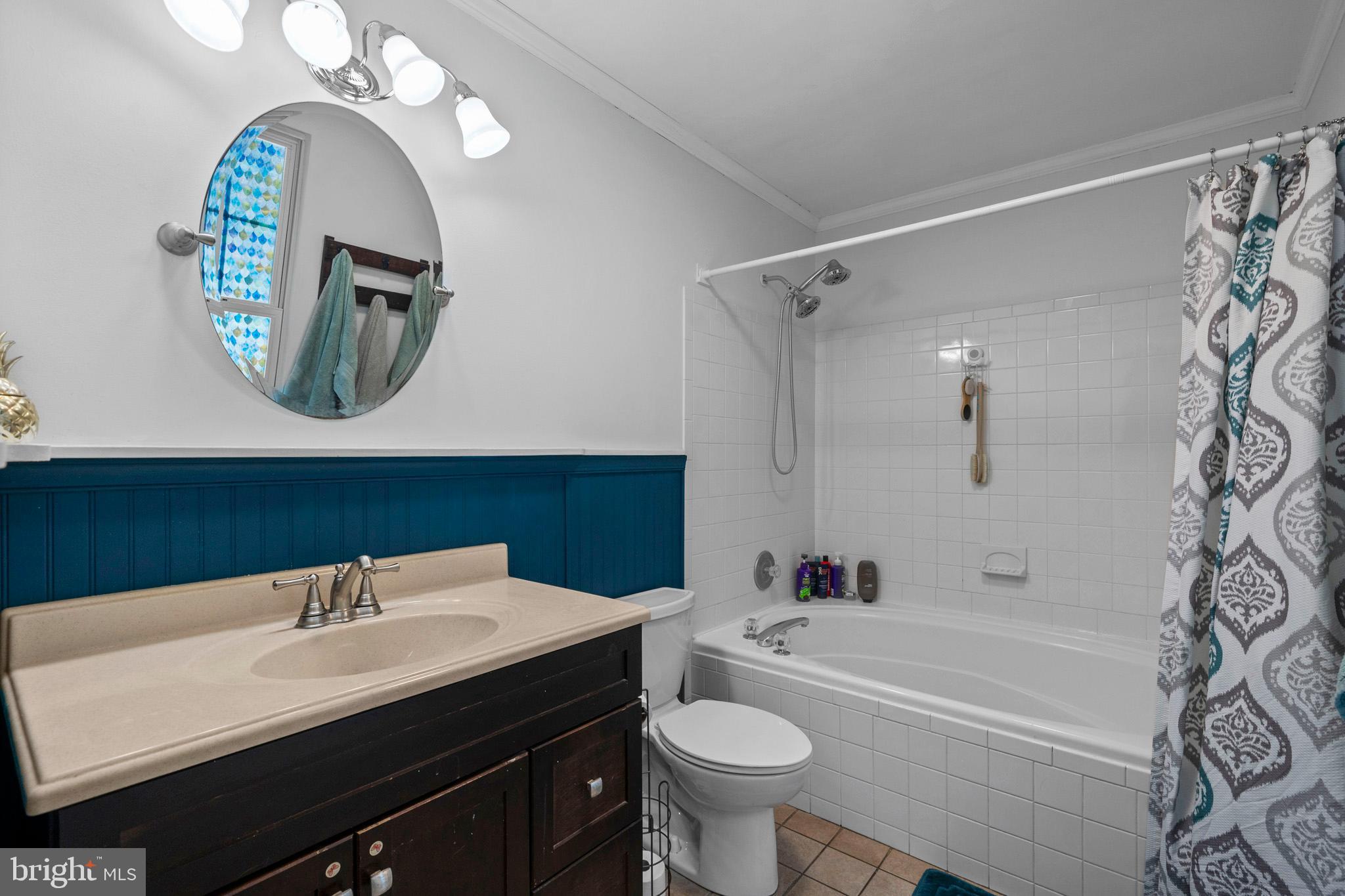 OLDE COUNTRY ESTATES SUB - Residential