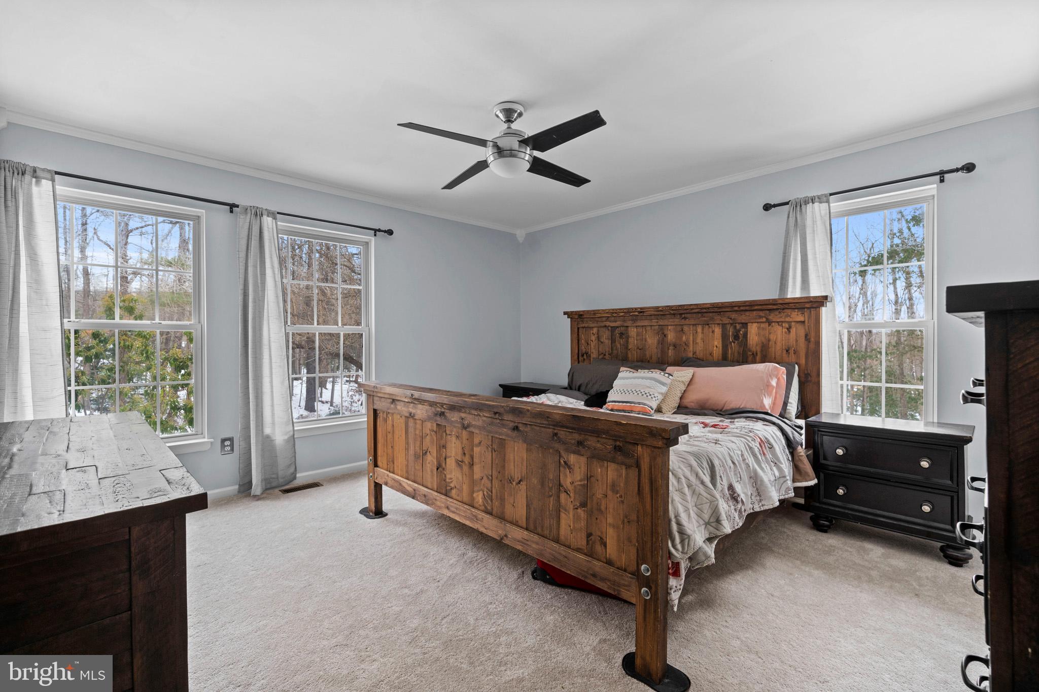 OLDE COUNTRY ESTATES SUB - Residential