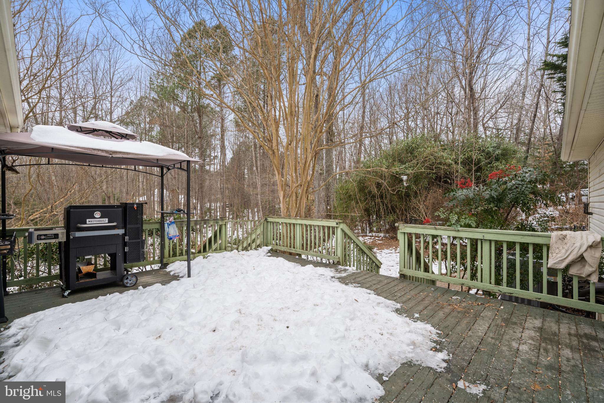 OLDE COUNTRY ESTATES SUB - Residential