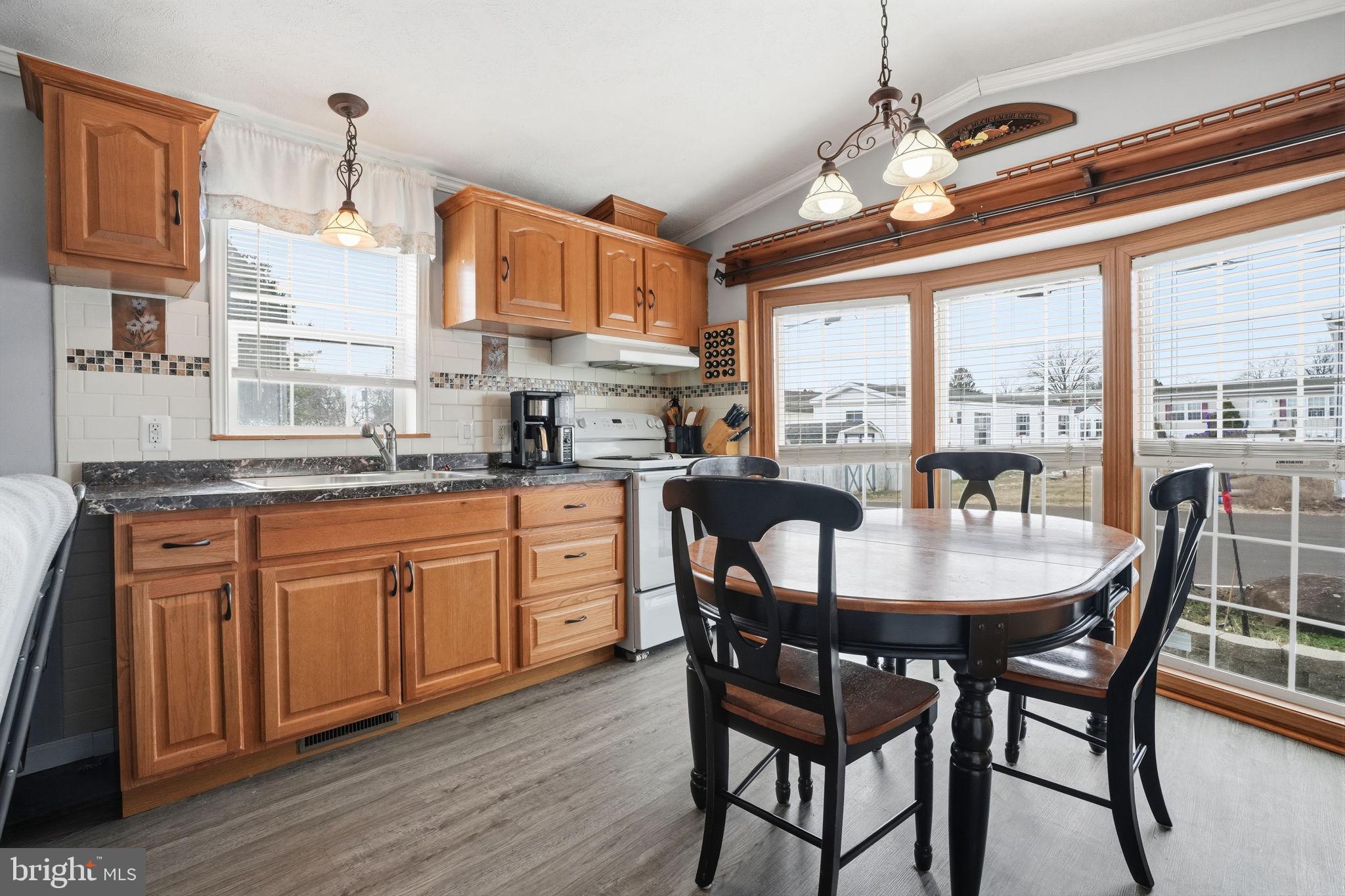 EASTERN DAWN MHP - Residential