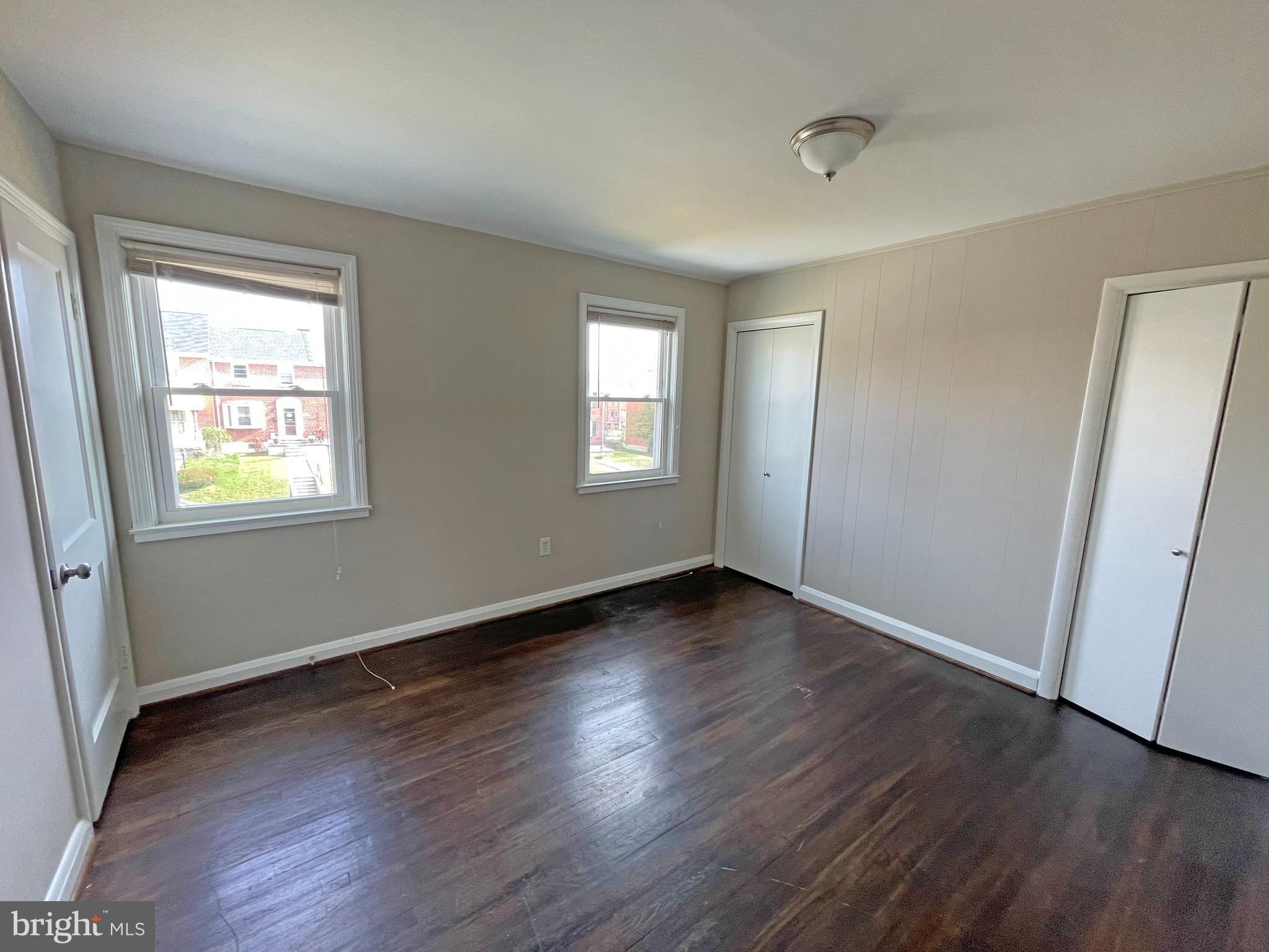 IDLEWOOD - Residential