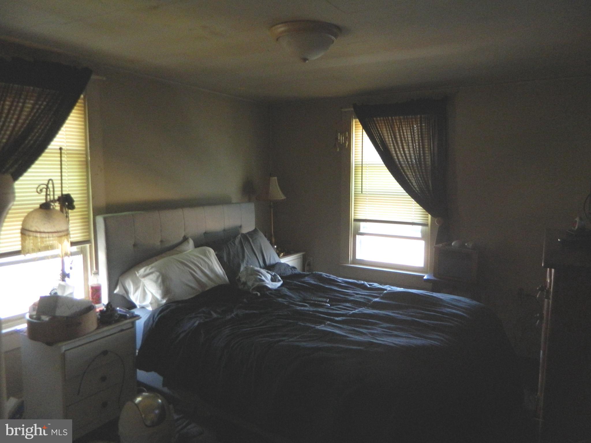 RINGTOWN - Residential