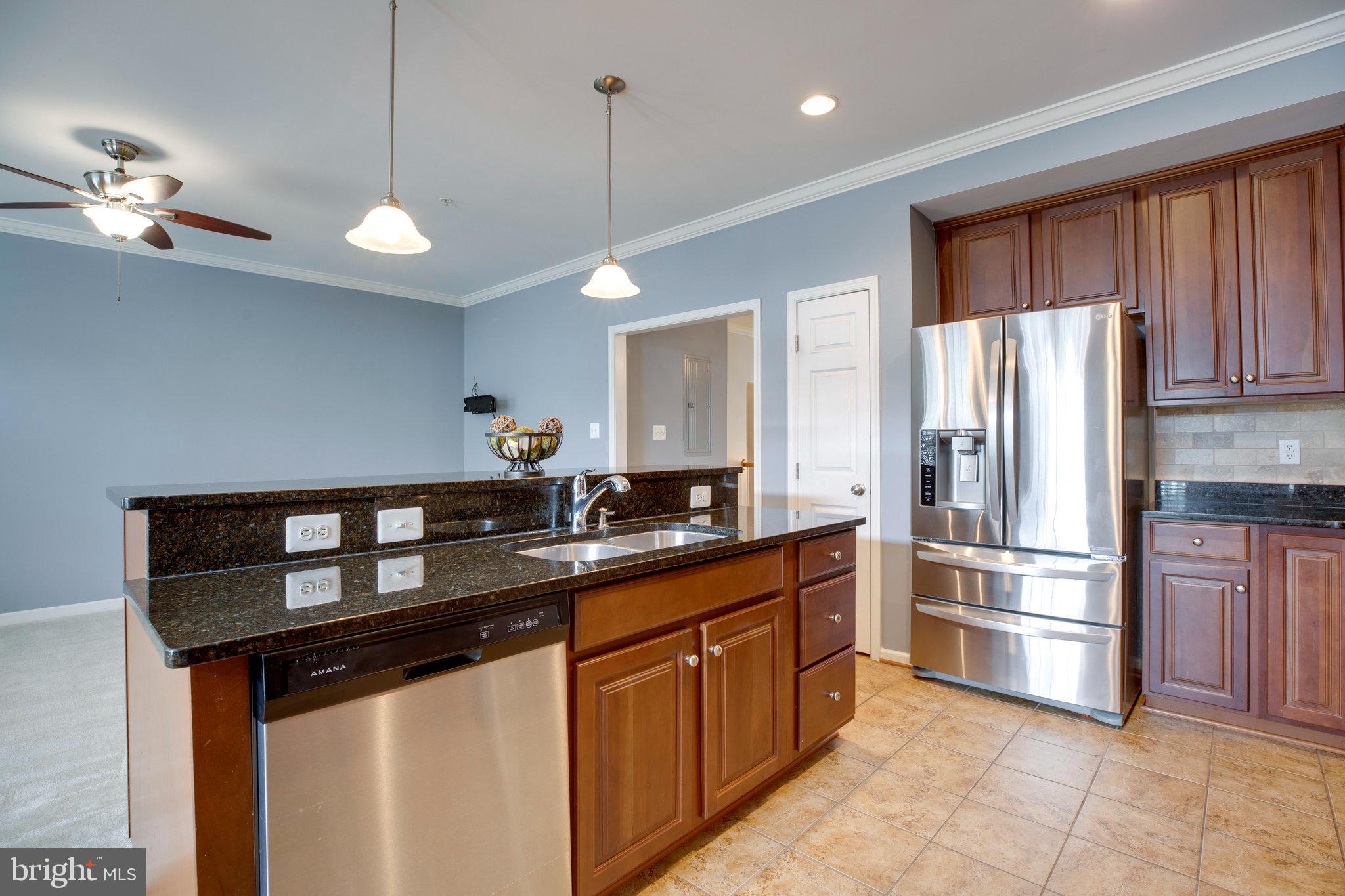 POTOMAC CLUB - Residential Lease