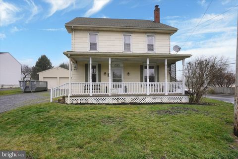Photo of 159 E HARRISBURG AVE, ELIZABETHTOWN, PA 17022 (MLS # PALA2028676)