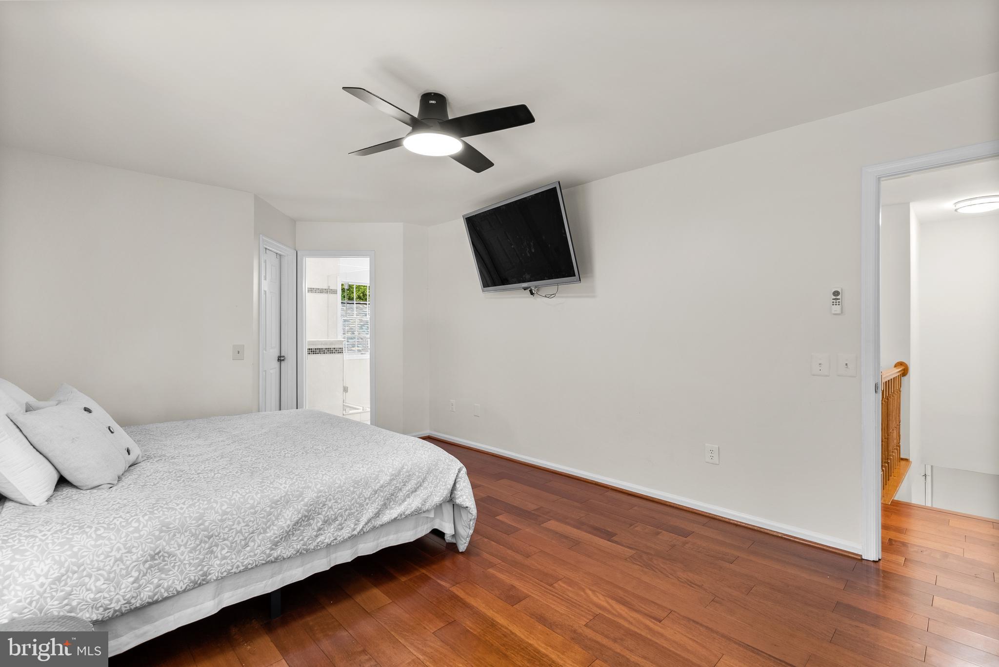 POTOMAC RIDGE - Residential