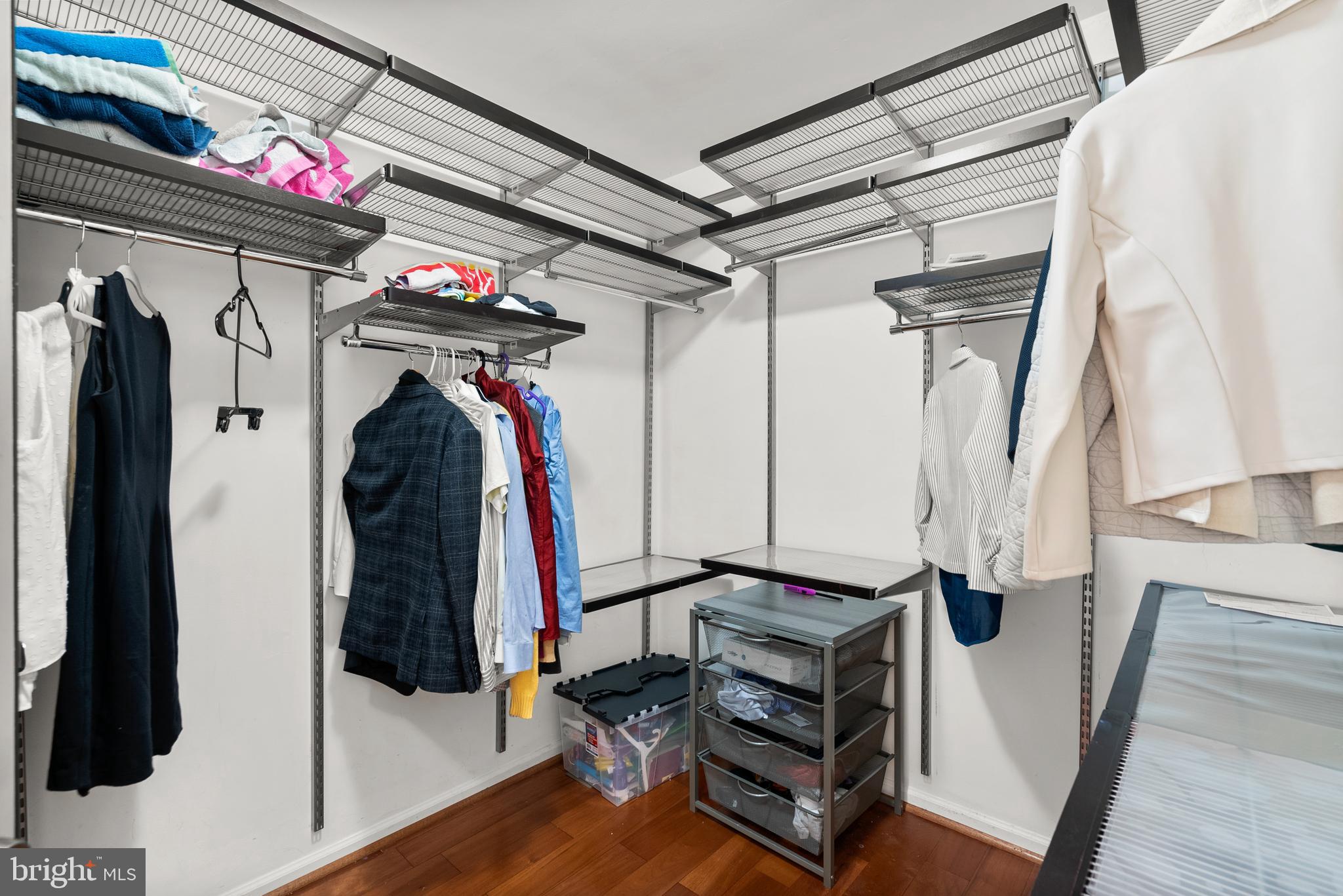 POTOMAC RIDGE - Residential