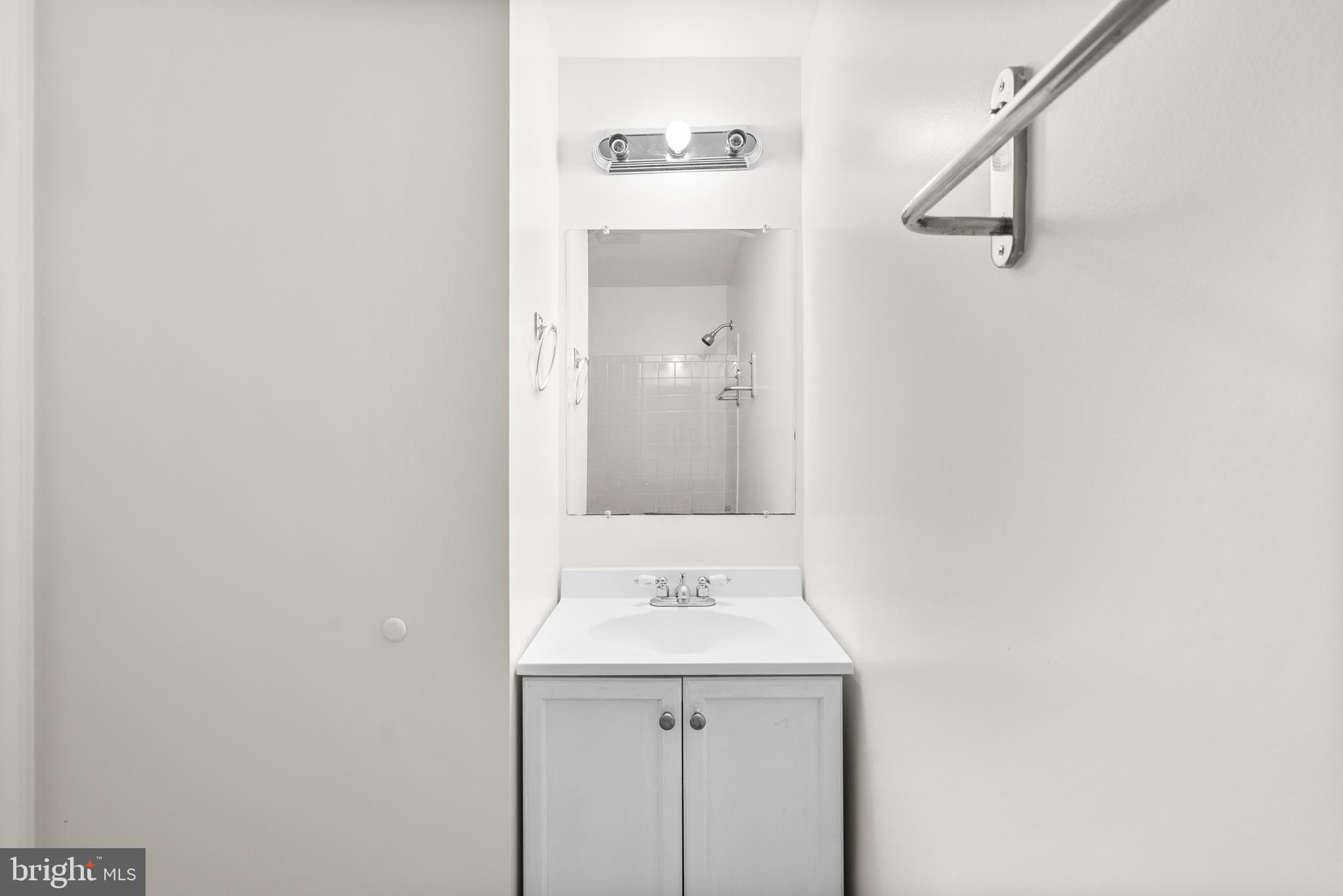 POTOMAC RIDGE - Residential