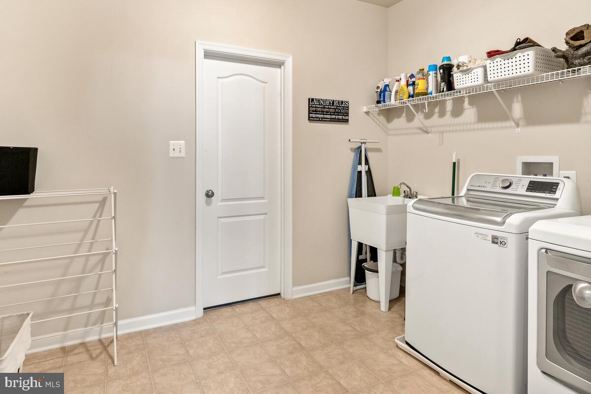 GLADHILL ESTATES - Residential