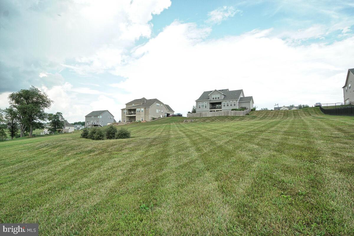 GLADHILL ESTATES - Residential