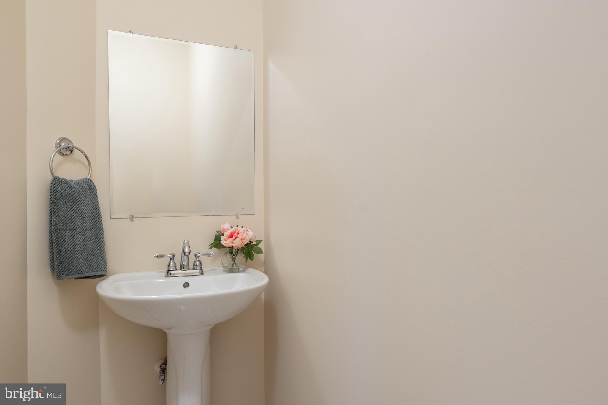 POTOMAC LAKES - Residential