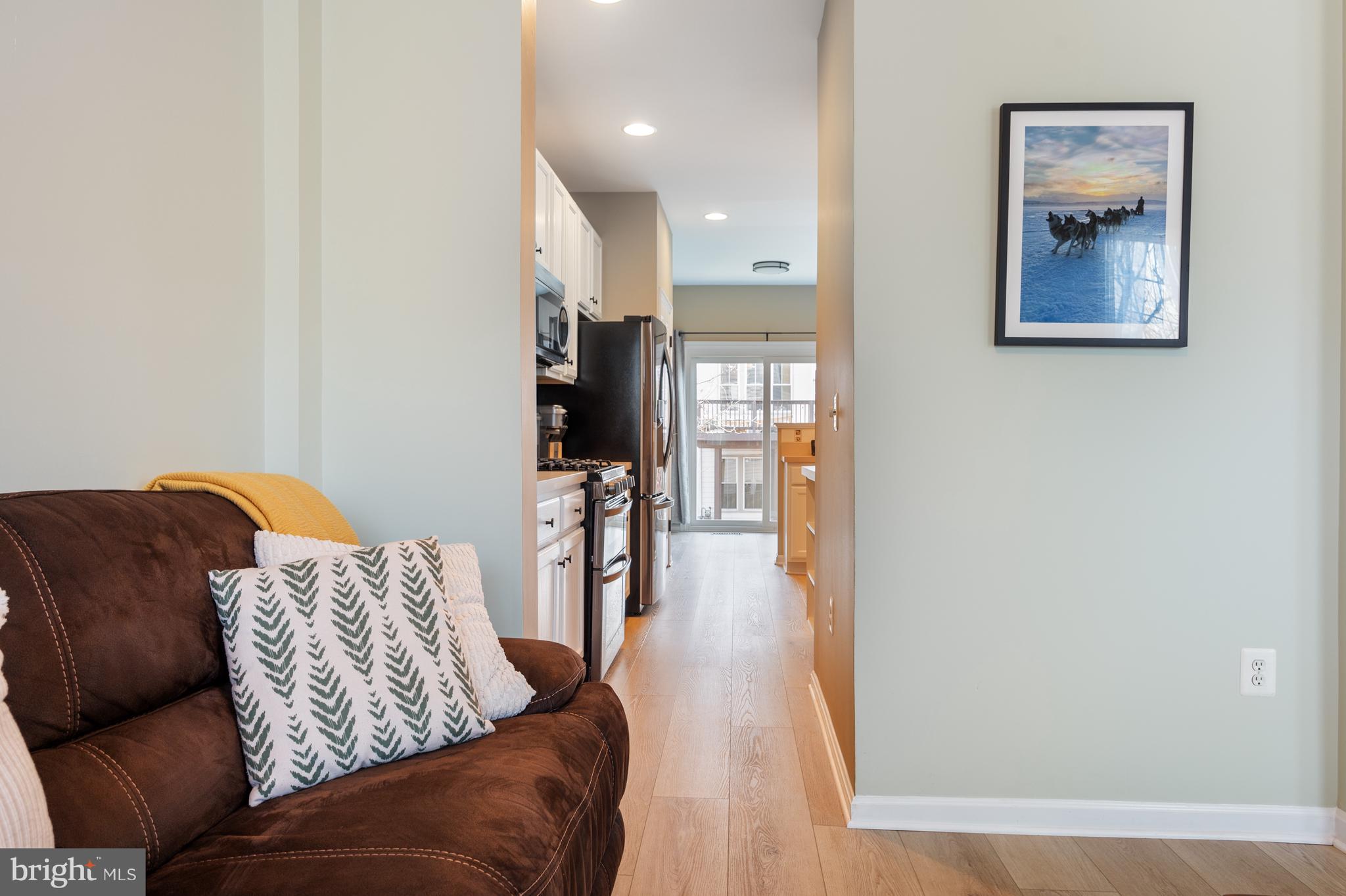 POTOMAC LAKES - Residential