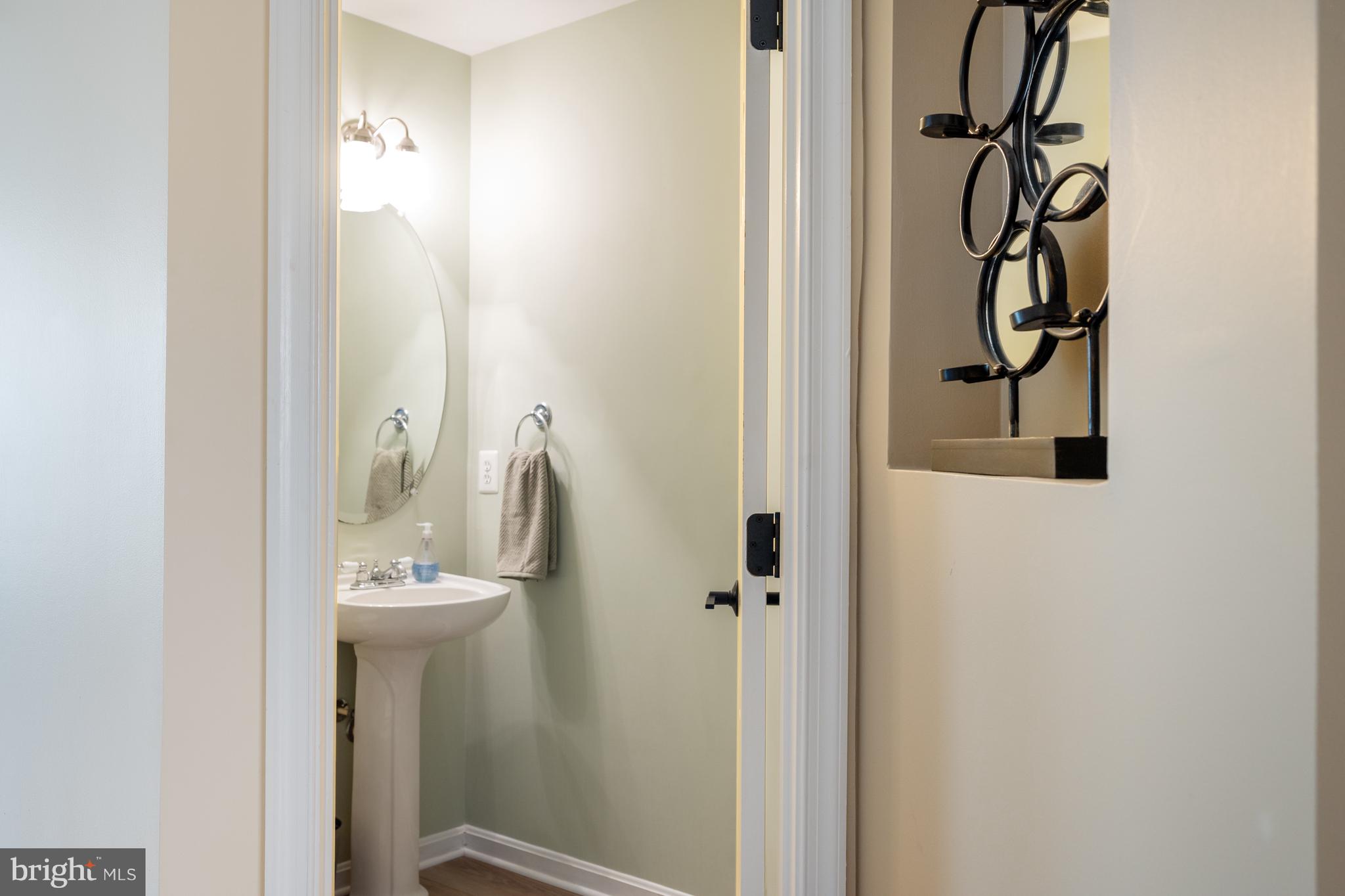 POTOMAC LAKES - Residential