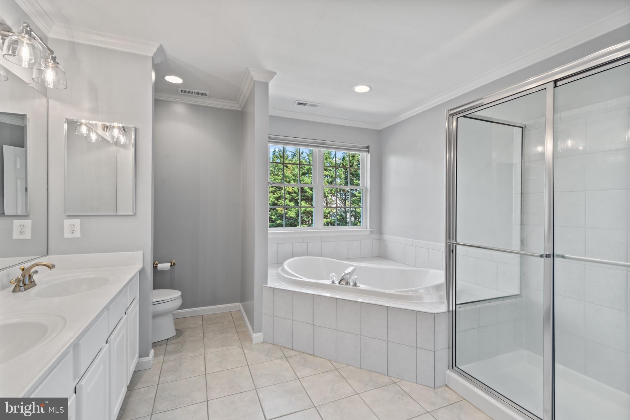 WOODFORDS GRANT - Residential