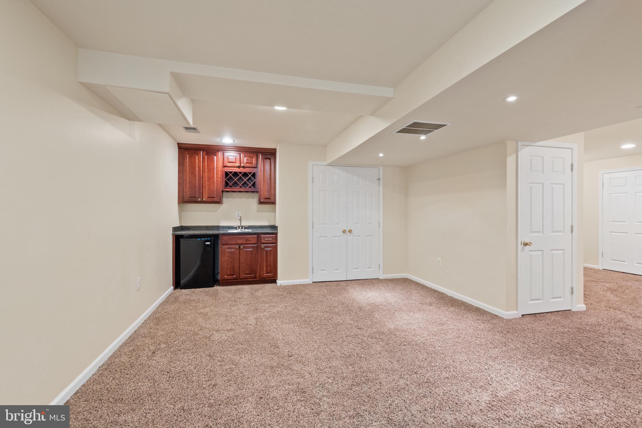 WOODFORDS GRANT - Residential