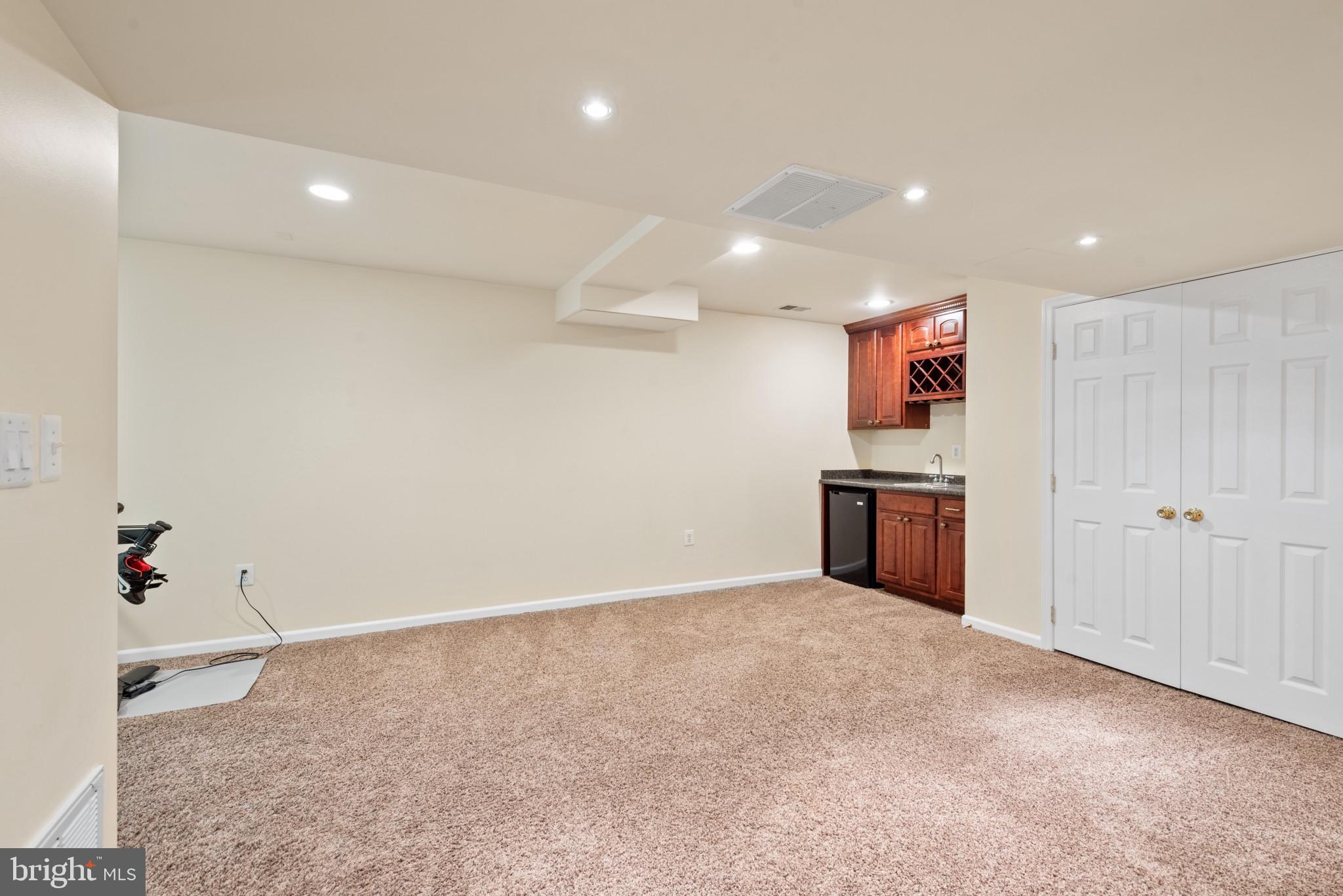 WOODFORDS GRANT - Residential