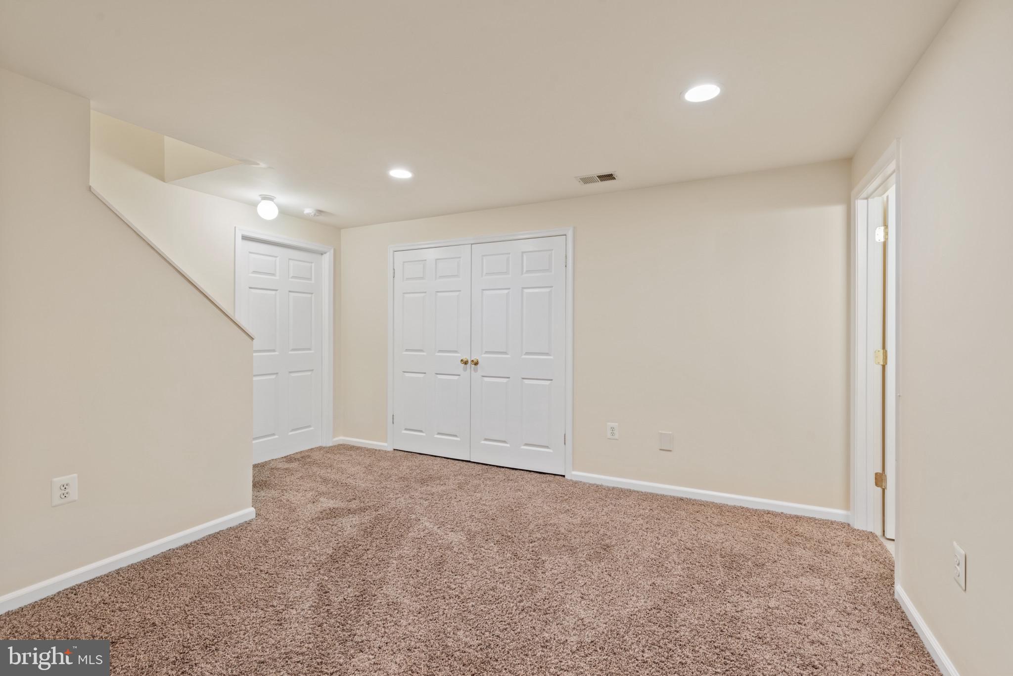 WOODFORDS GRANT - Residential