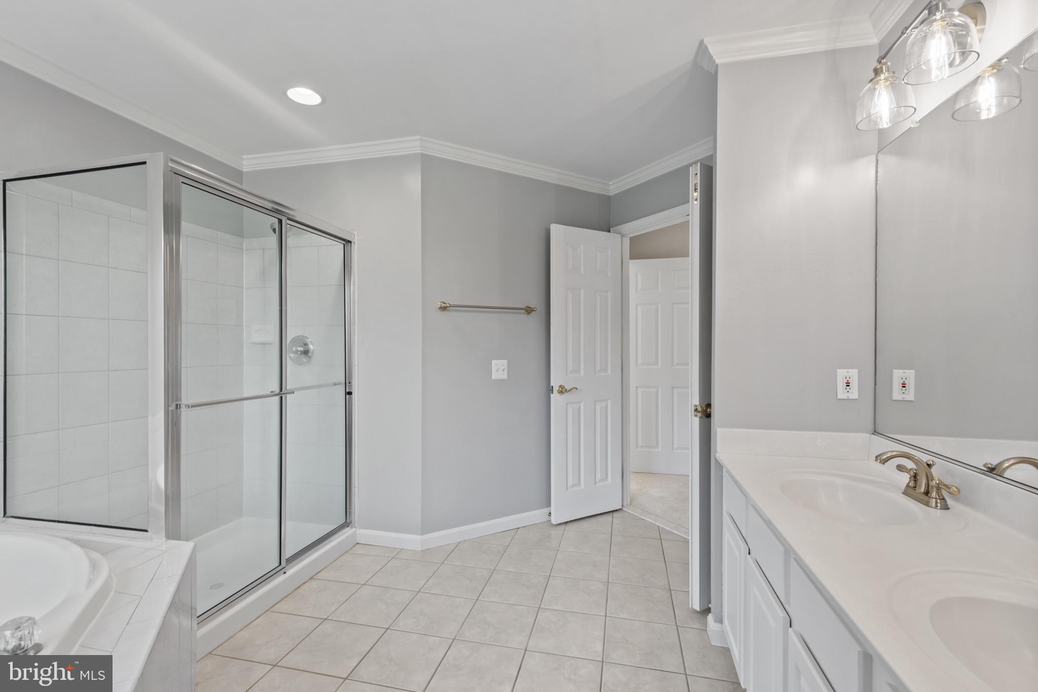 WOODFORDS GRANT - Residential