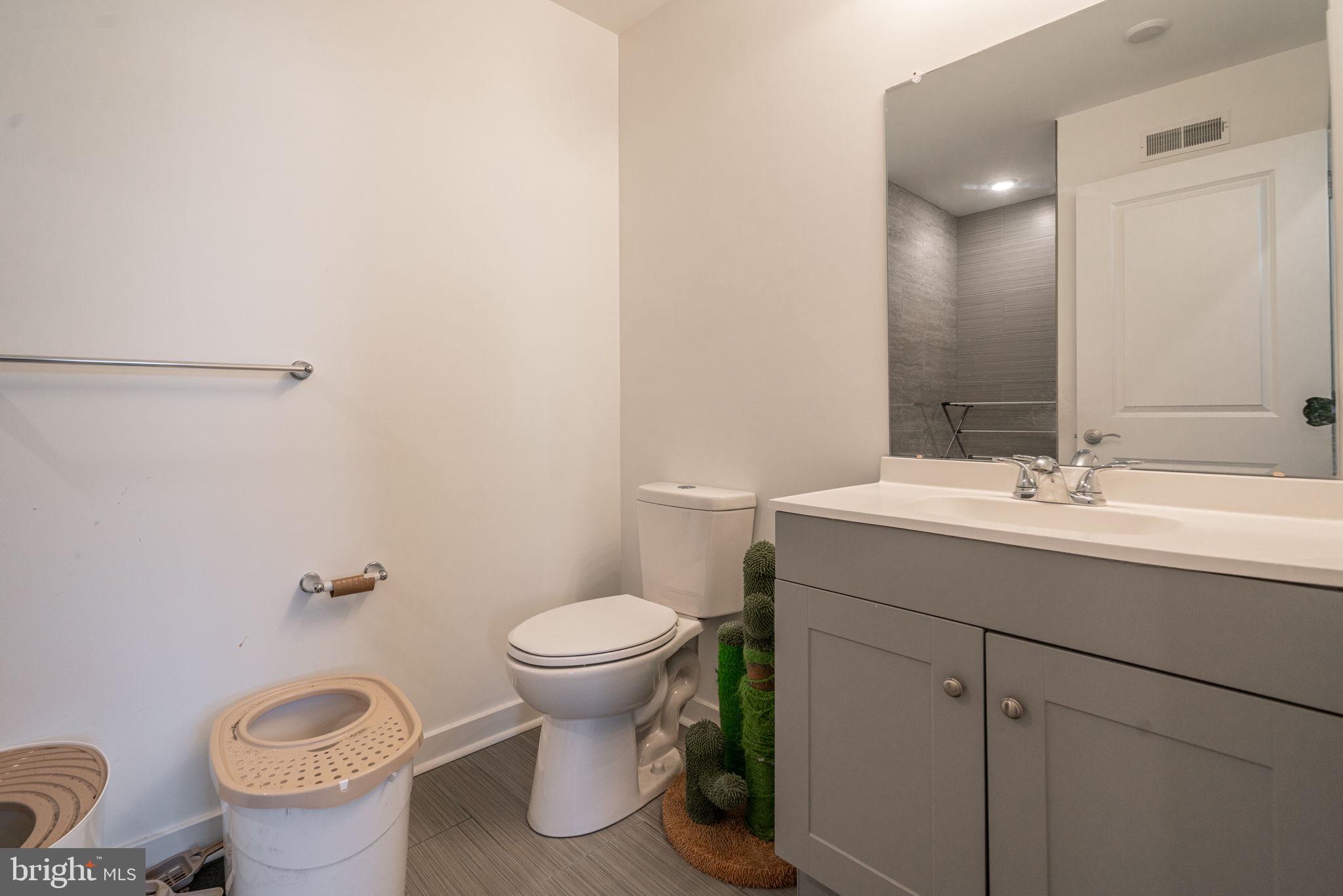 POINT BREEZE - Residential Lease