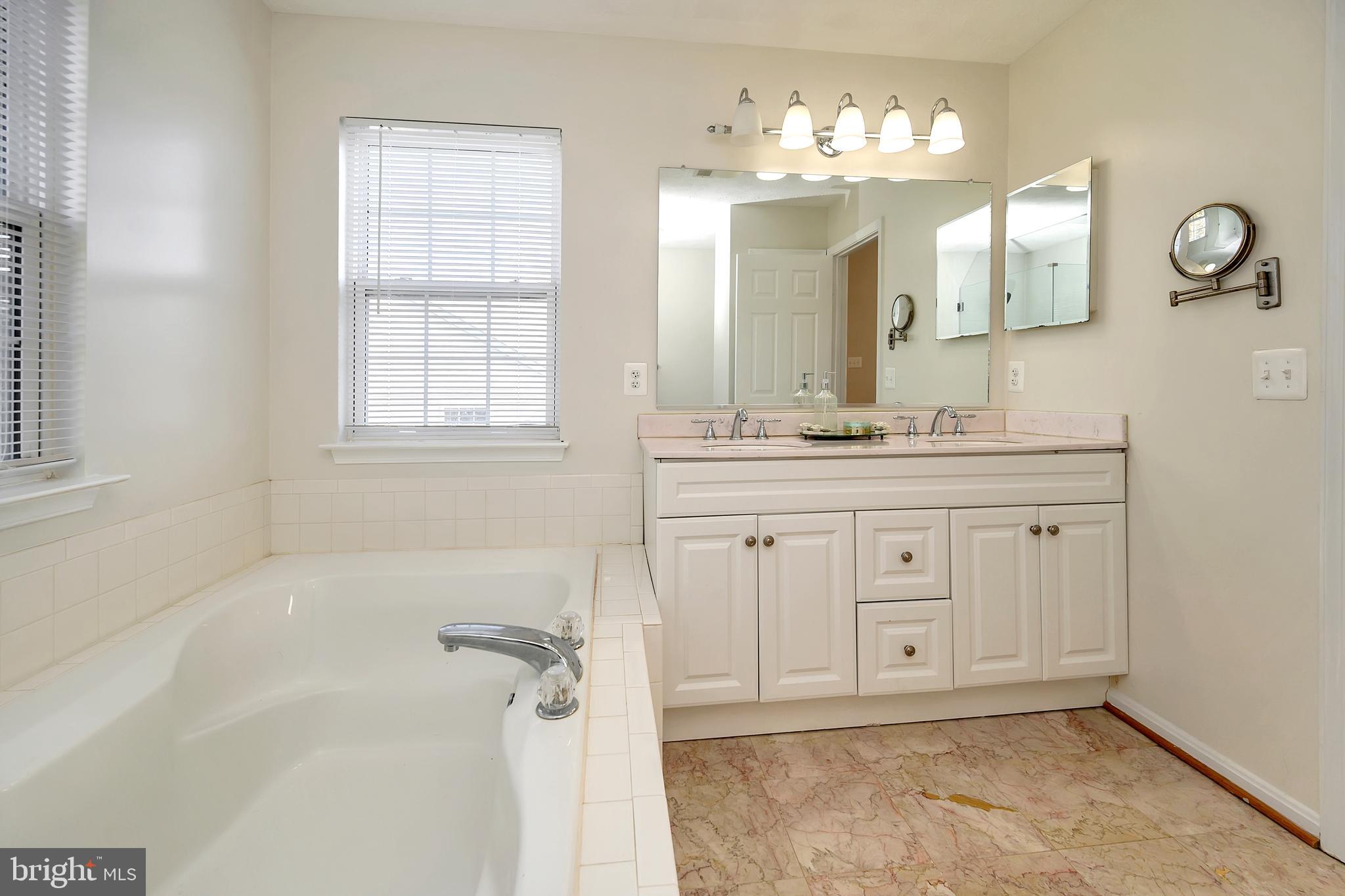 ST GEORGES ESTATES - Residential