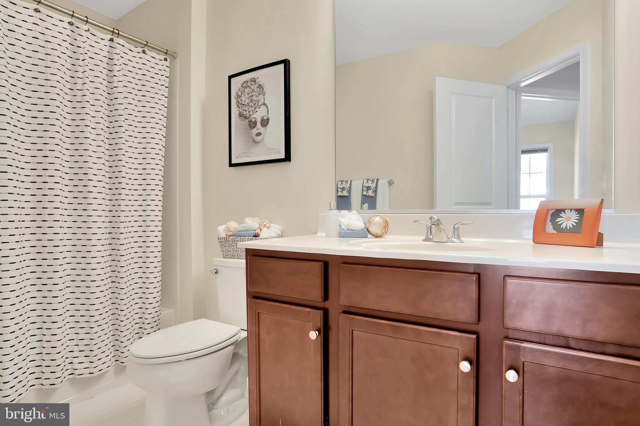 FIELDSTONE - Residential