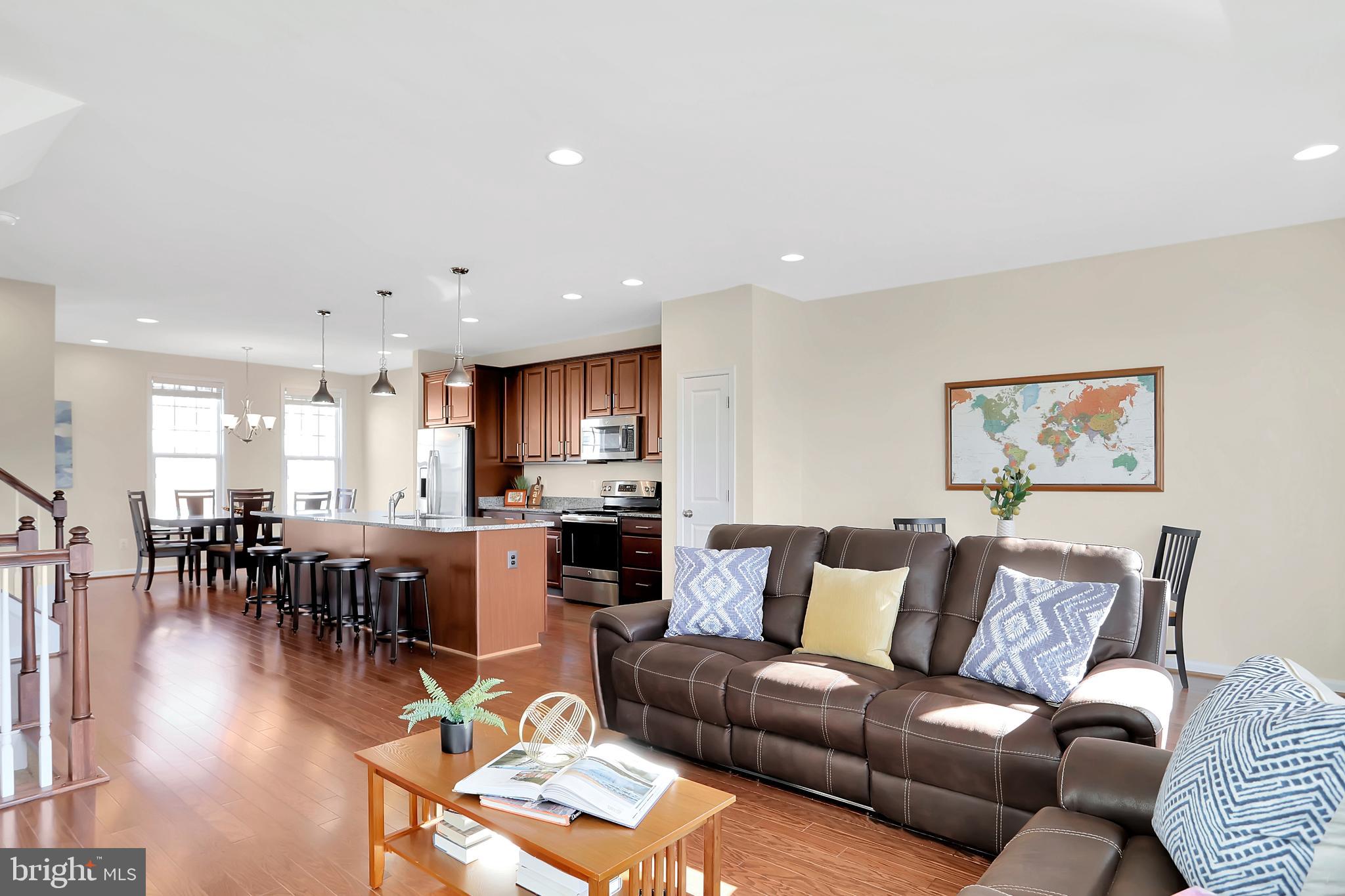 FIELDSTONE - Residential