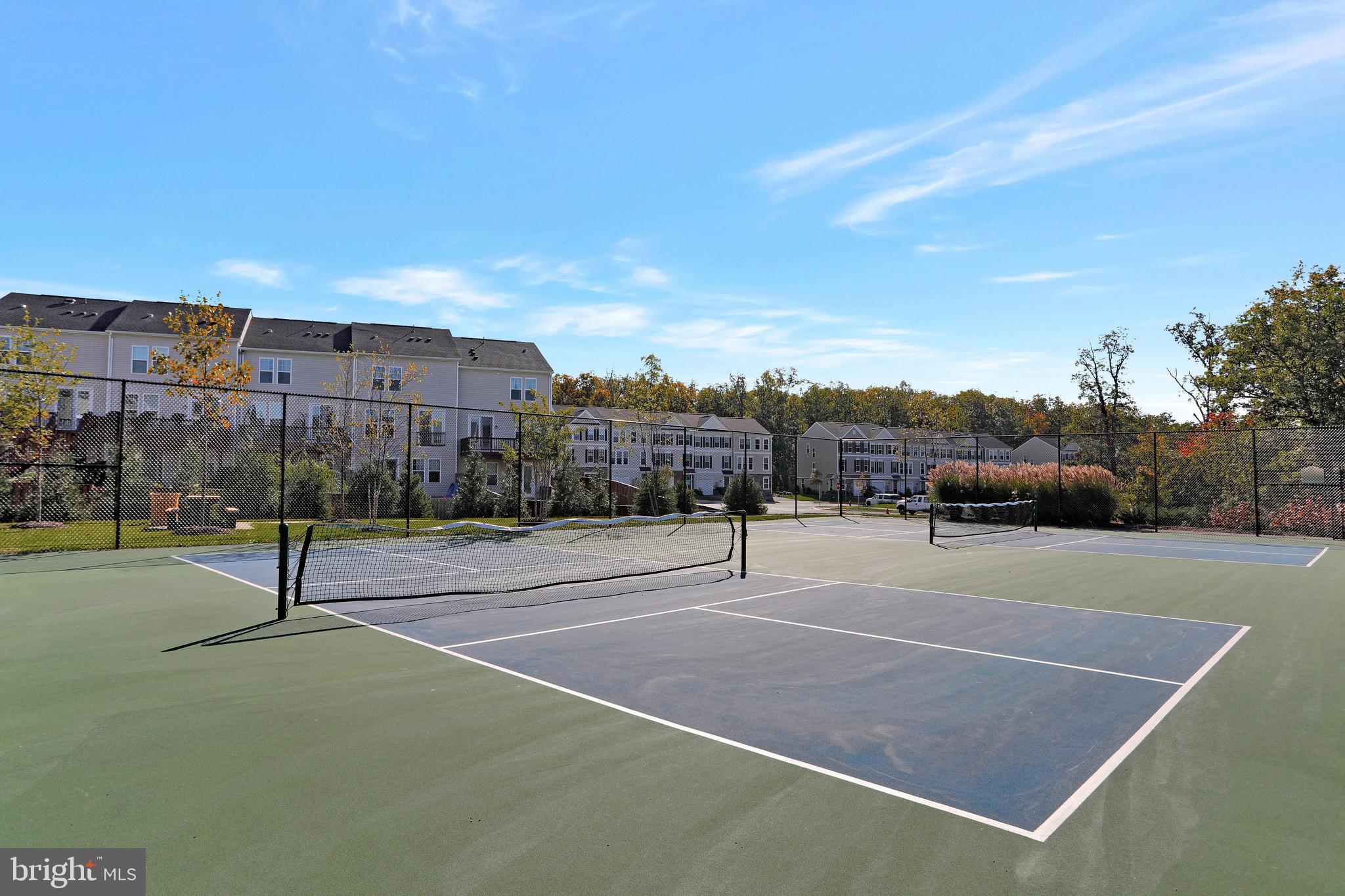 FIELDSTONE - Residential