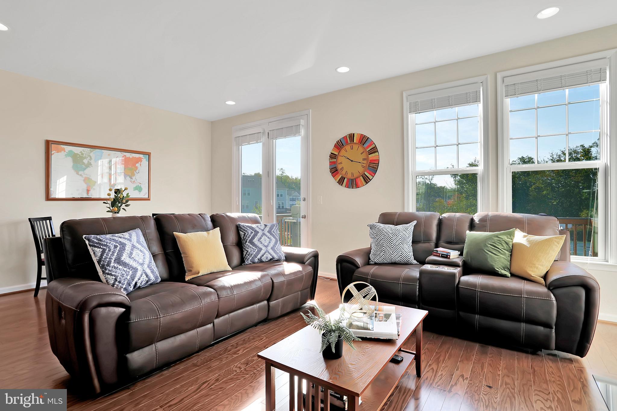 FIELDSTONE - Residential