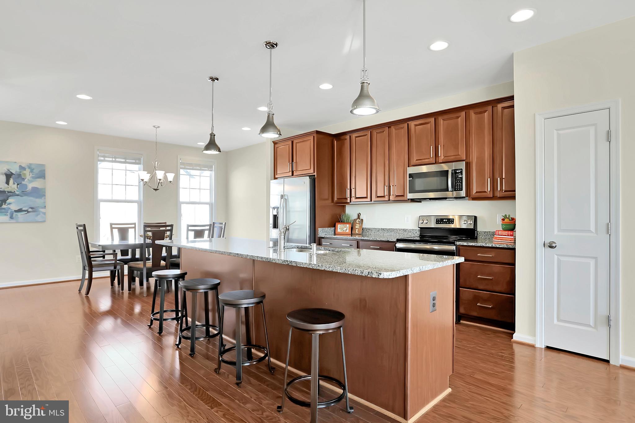 FIELDSTONE - Residential