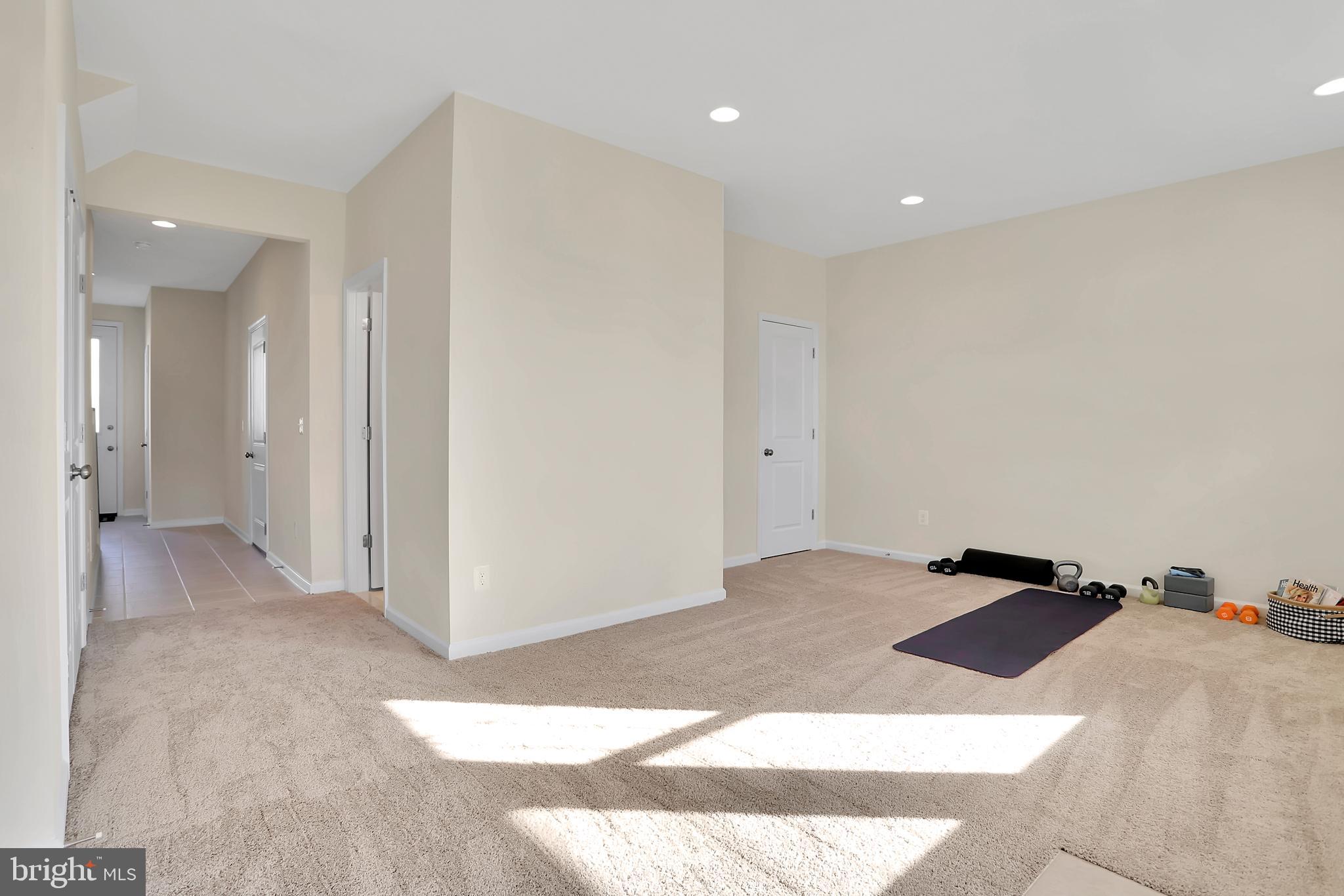 FIELDSTONE - Residential