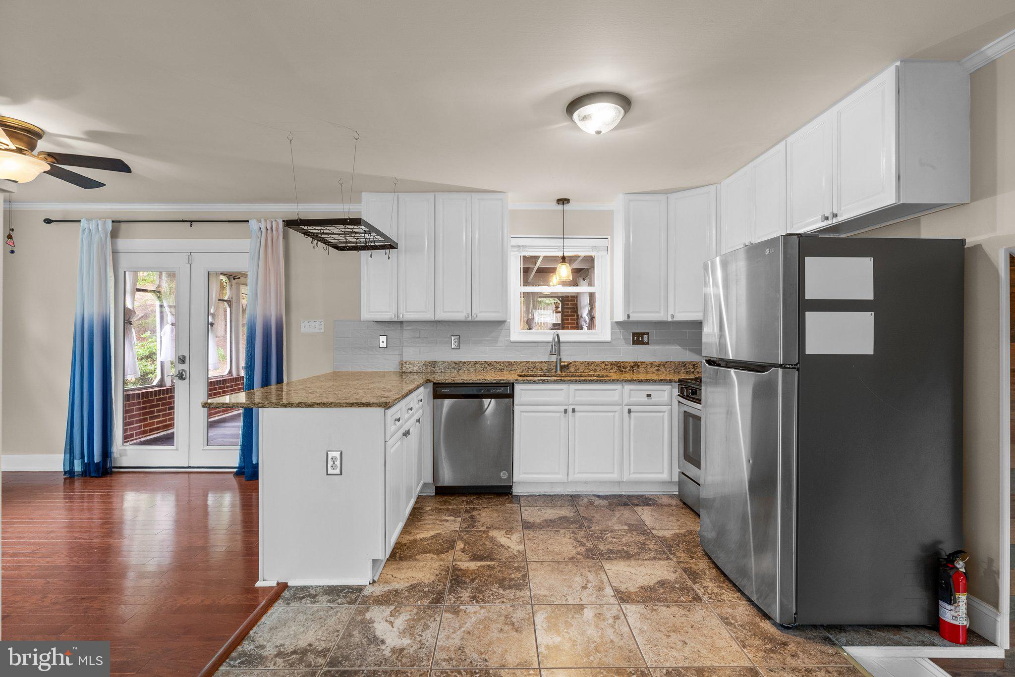 SPRINGFIELD - Residential