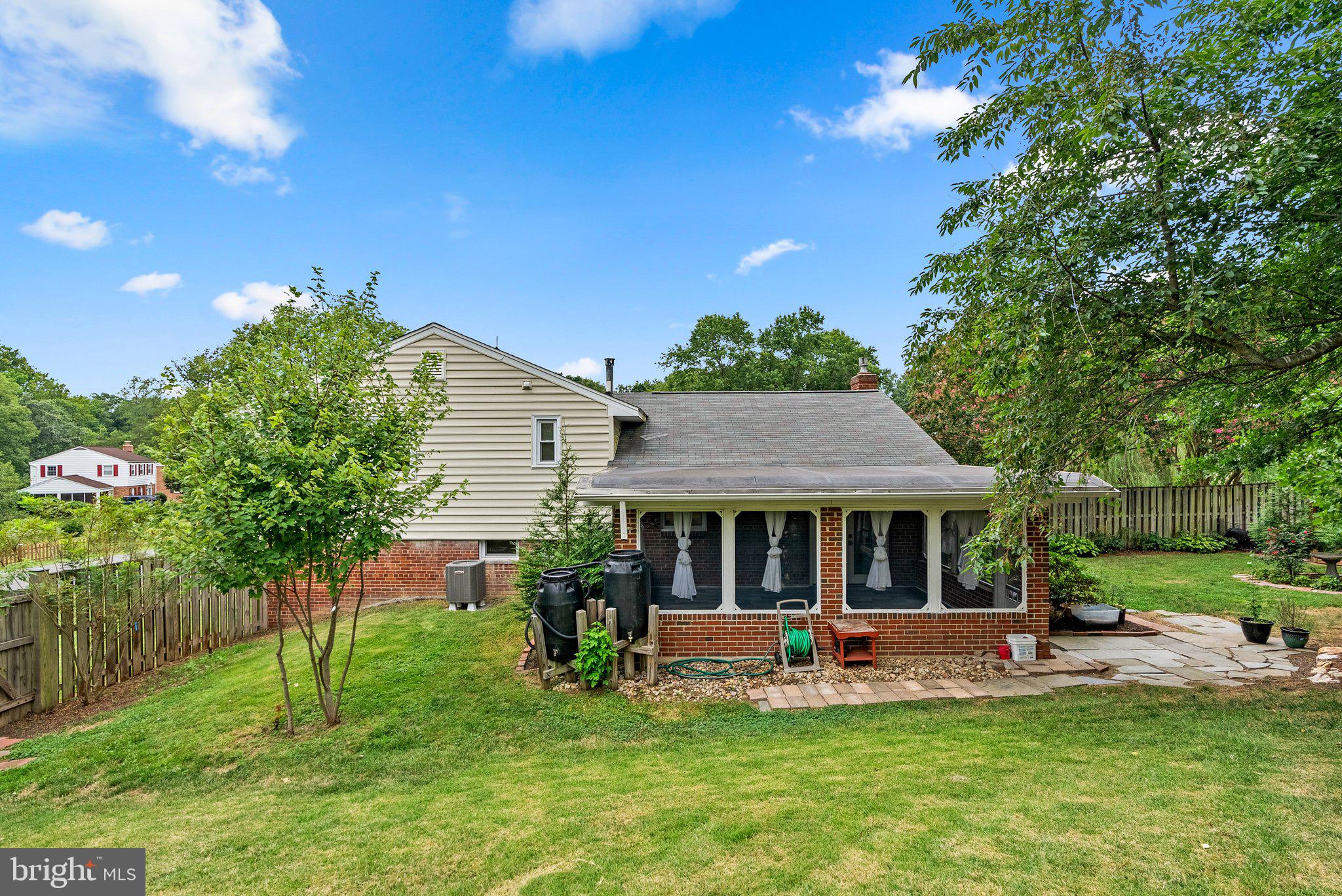 SPRINGFIELD - Residential